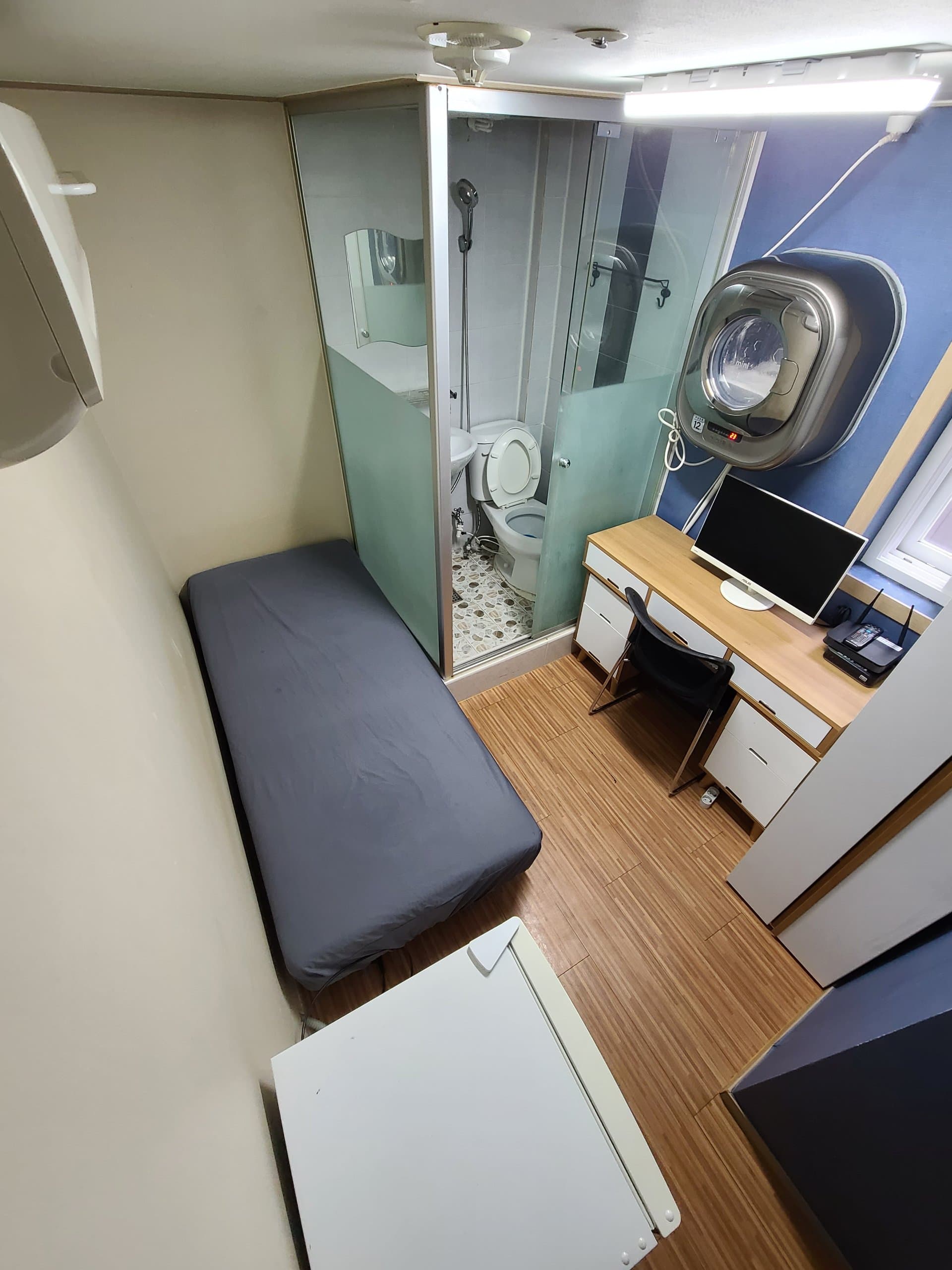 Room 201 (Exterior Window Room) (Standard Room) Separate Shared Kitchen — photo 1 of 2