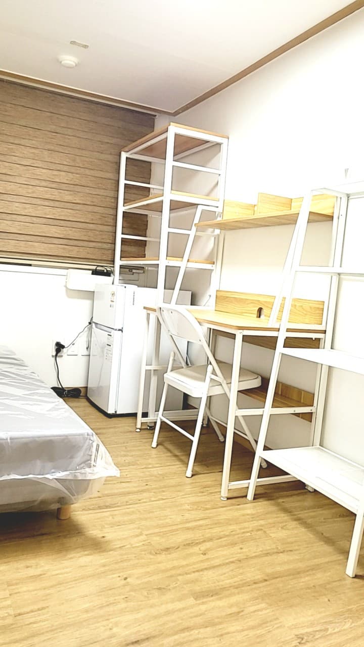 Studio (Deposit 100,000 won) — photo 2 of 7