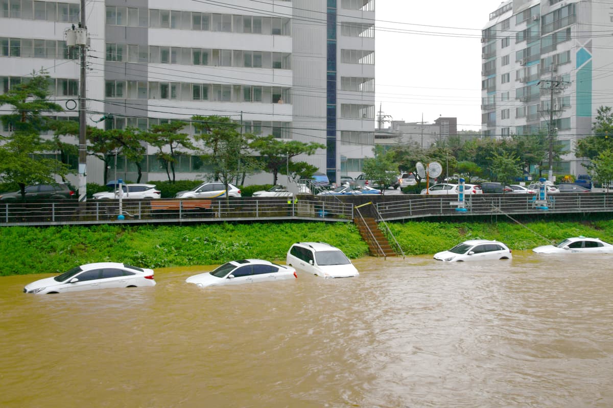 Korea-monsoon-05