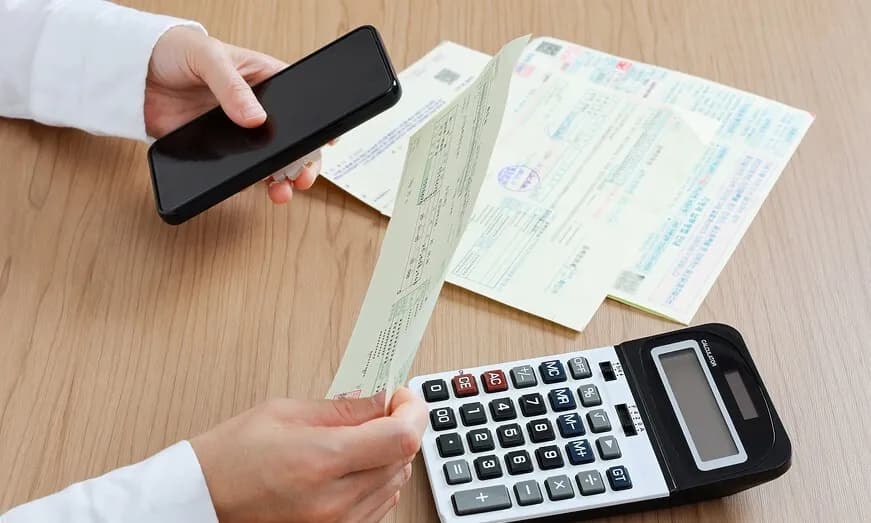 What is 'Gwanlibi'? A Guide to Utility Bills & Maintenance Fees for Foreigners in Korea