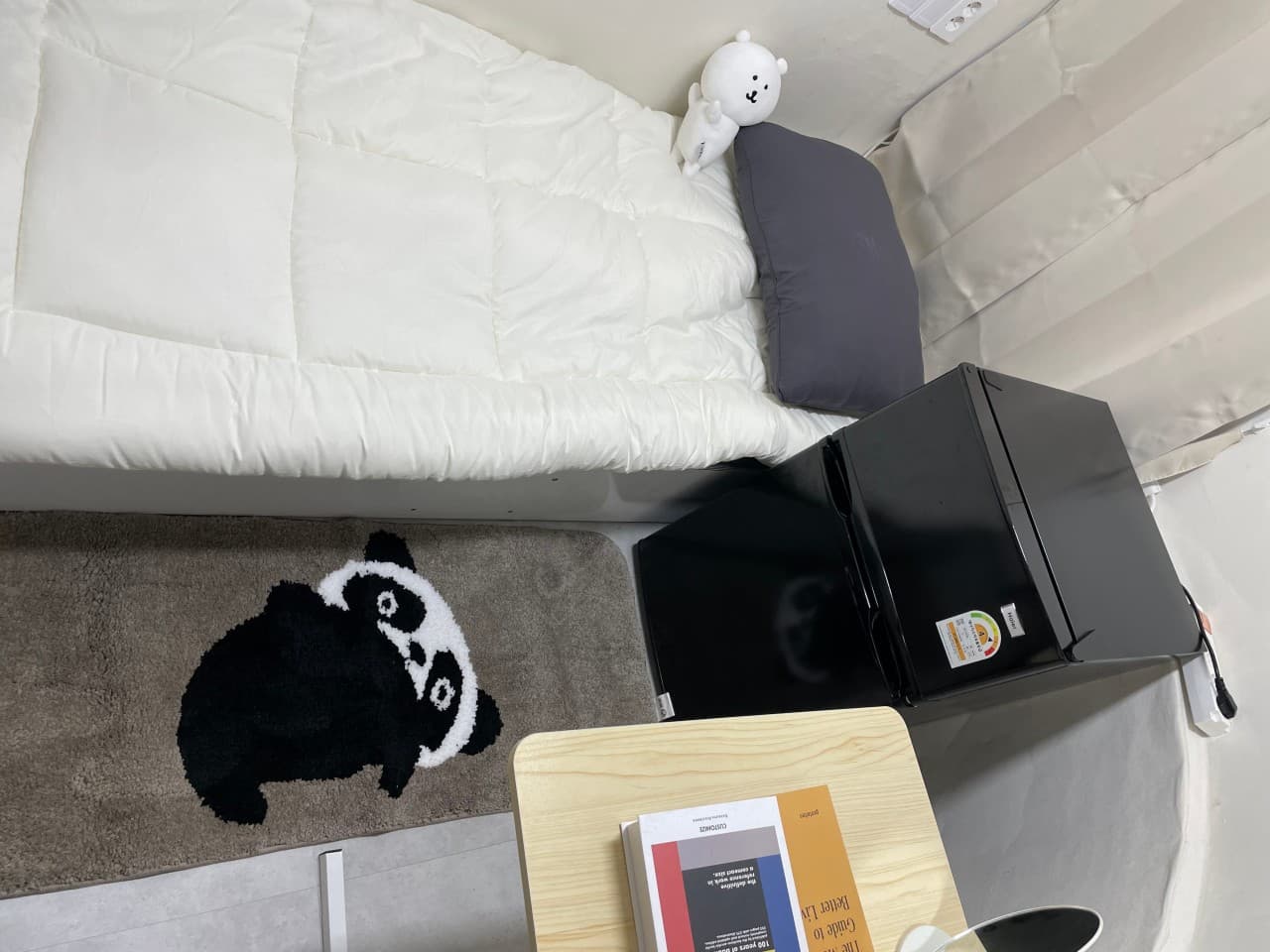 Simple Room (Deposit 100,000 Won) — photo 2 of 5
