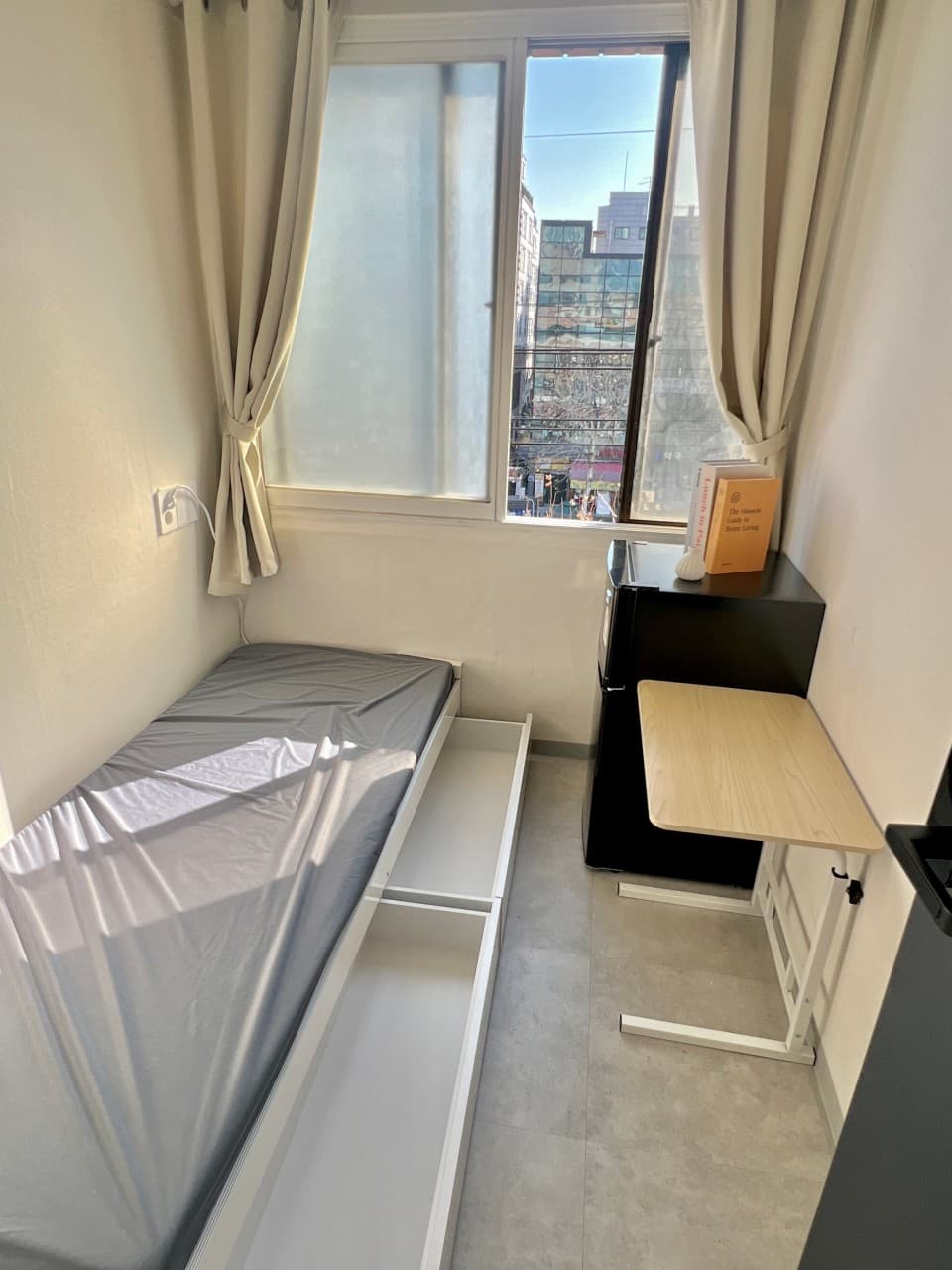 Deluxe Room (Deposit 100,000 won) — photo 4 of 4