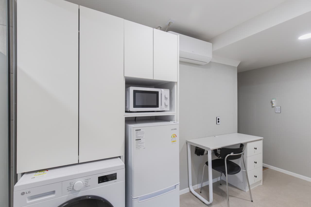 Premium Room A (Deposit 500,000 KRW) — photo 3 of 3