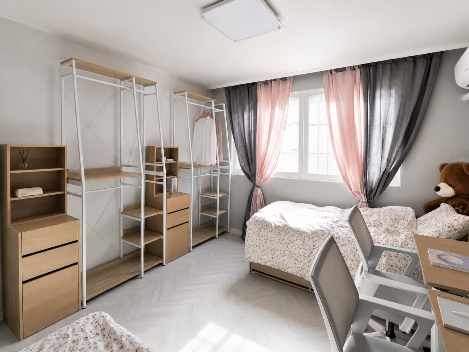 Room C-1 (1 bed in shared room for 2) — photo 8 of 8