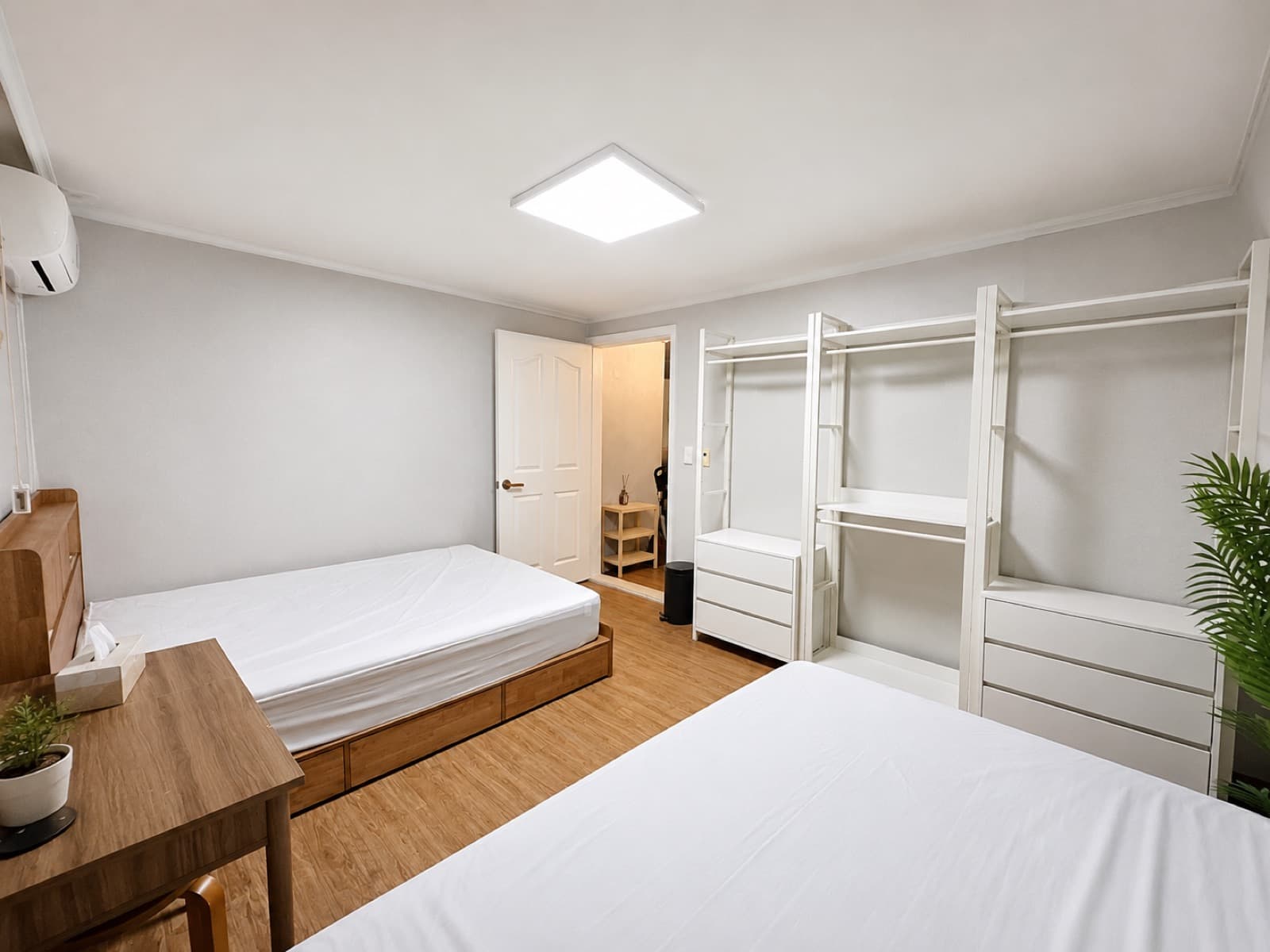 Room C-1 (1 bed in shared room for 2) — photo 2 of 7