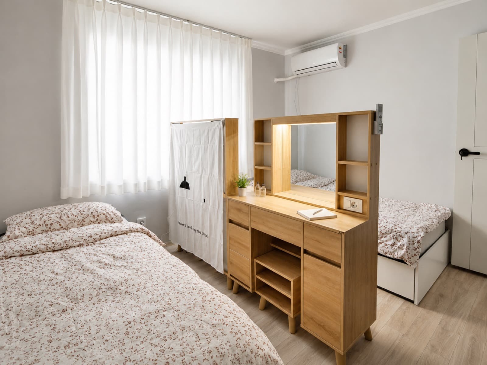 Room F-2 (1 bed in shared room for 2) — photo 2 of 8