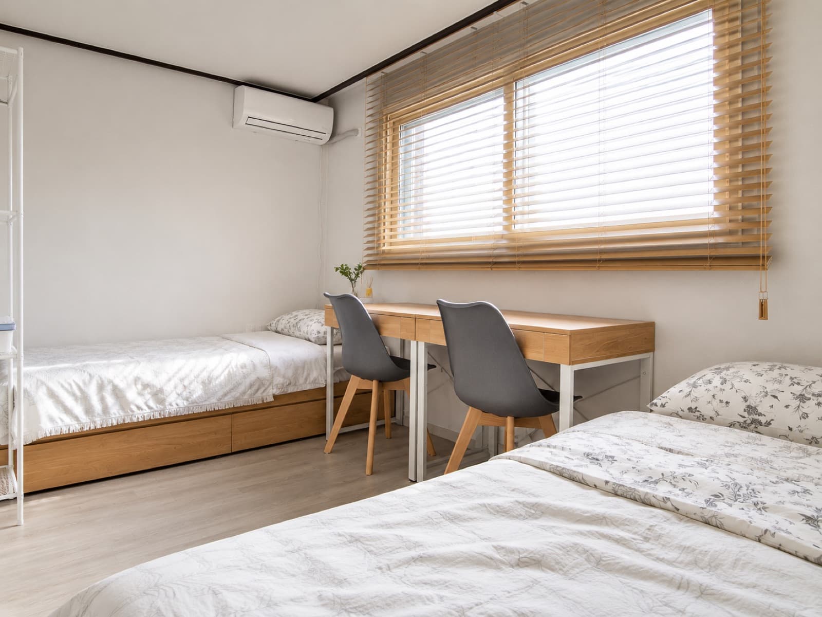 Room D-1 (1 bed in shared room for 2) — photo 7 of 7