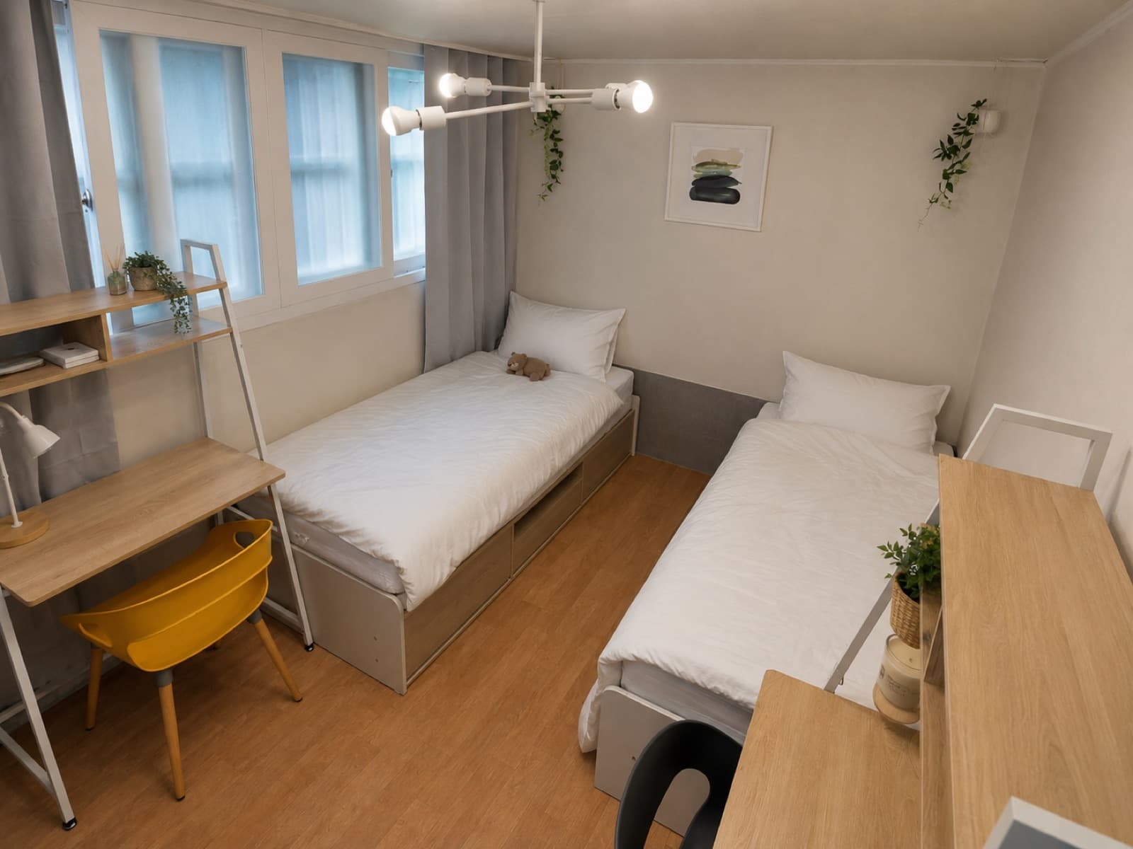 Room D-2 (1 bed in shared room for 2) — photo 2 of 5