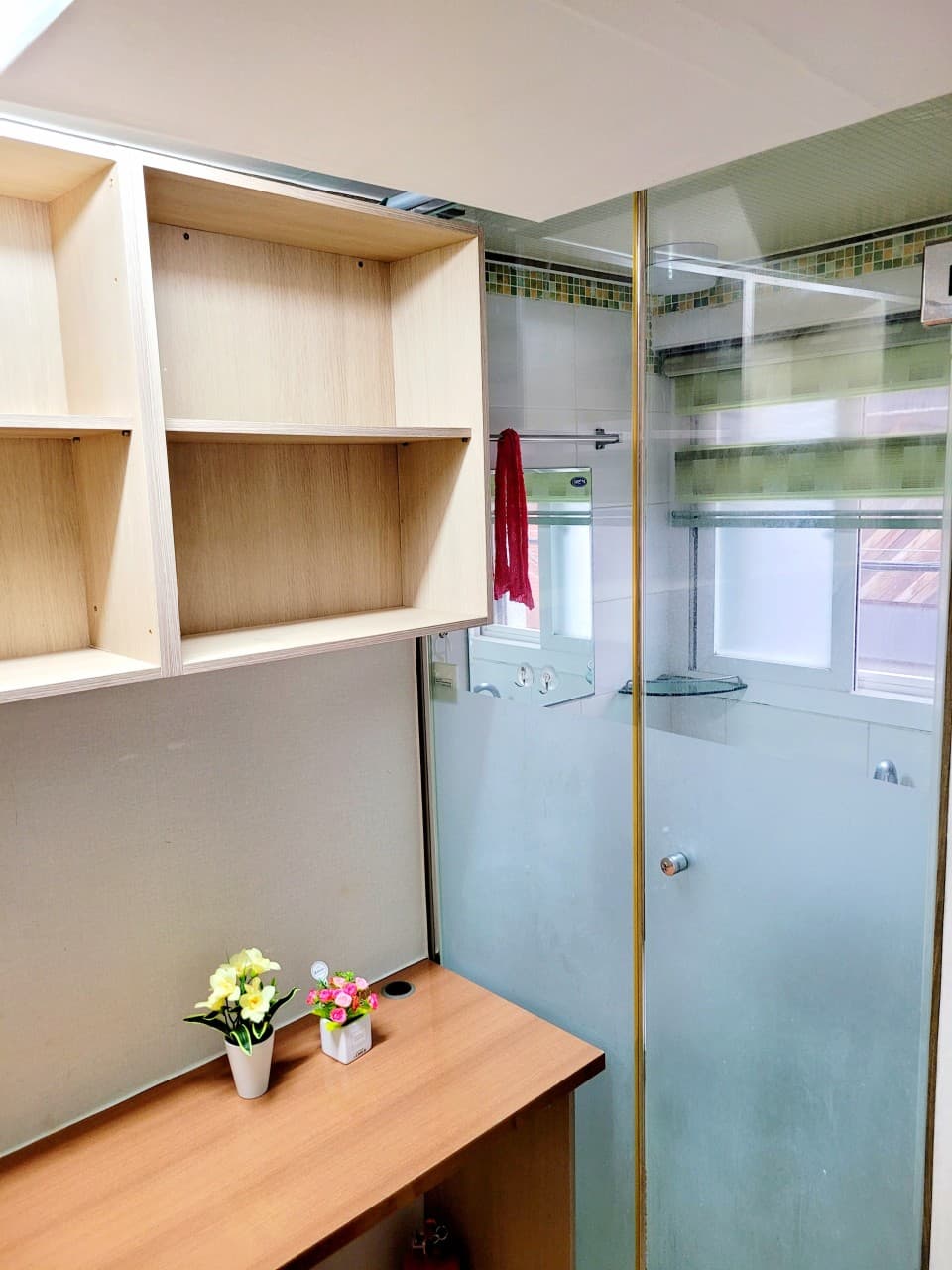 Fully Furnished Studio 3rd Floor (Deposit 100,000 won) — photo 1 of 2