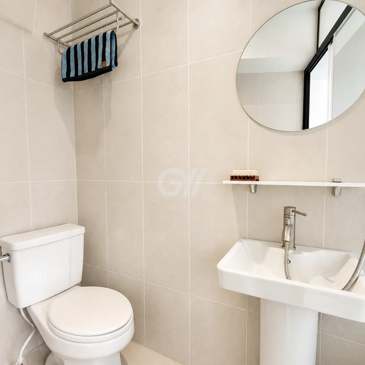 Suite Studio (Deposit 300,000 KRW) — photo 8 of 8