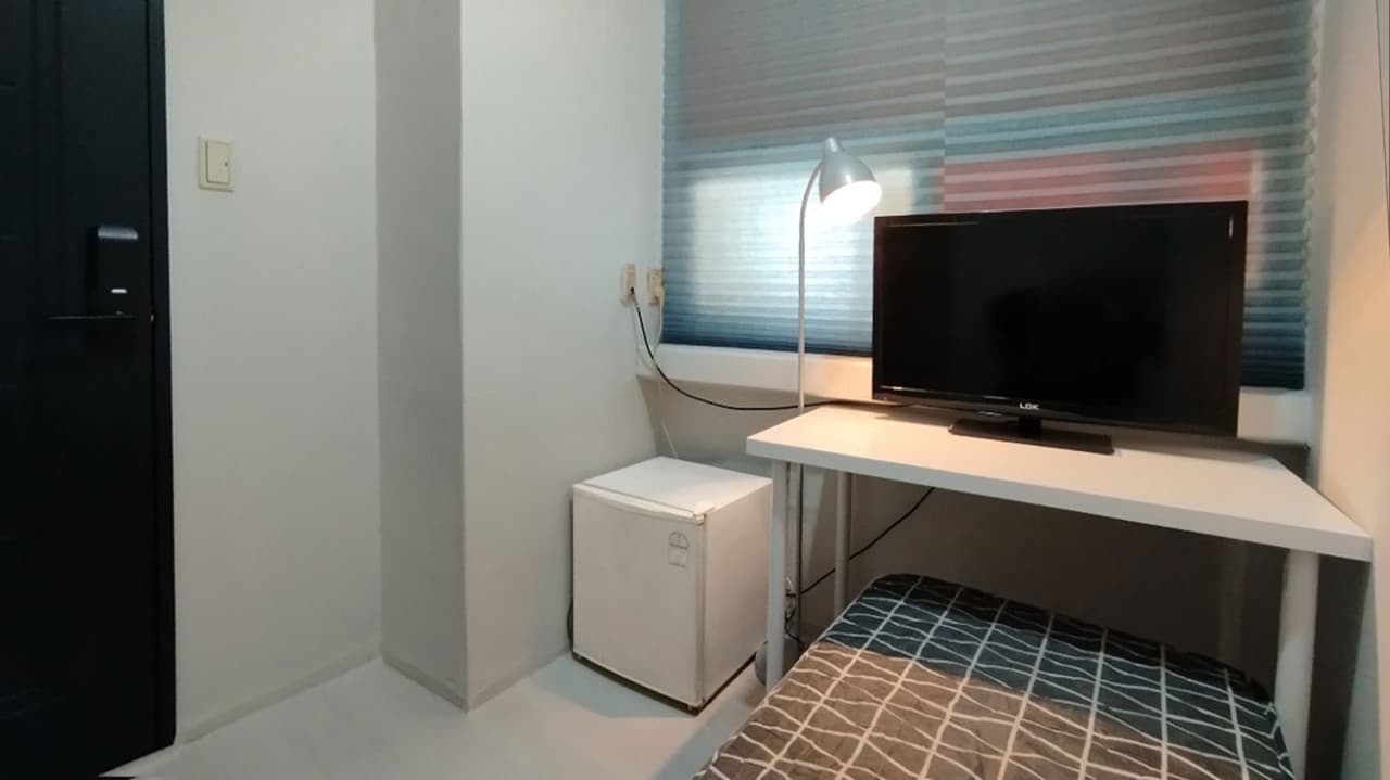Daum House Deluxe Room 1 (Deposit 30,000 won) — photo 2 of 2