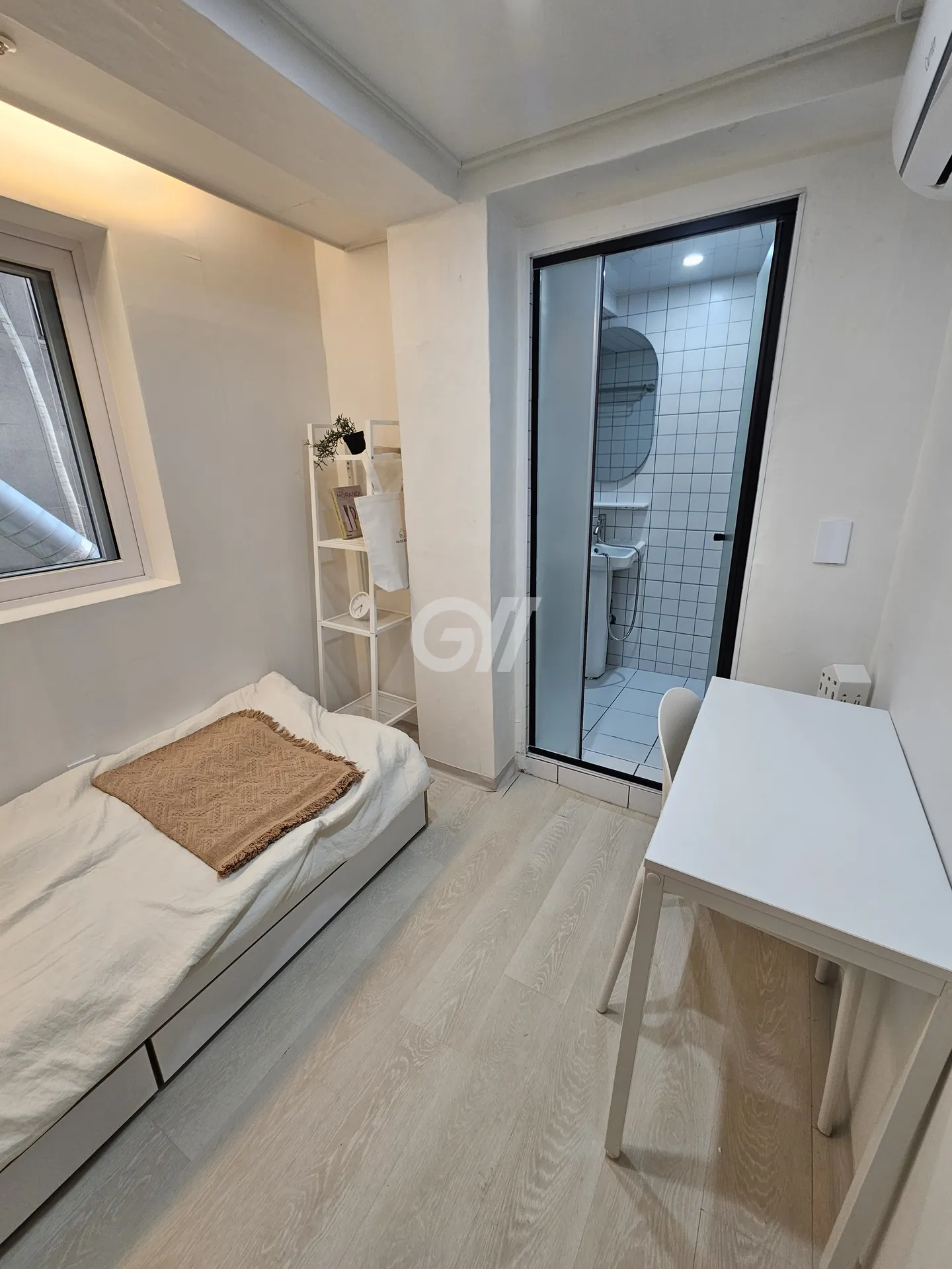 Room 301, Room 201, Studio Type (Deposit 500,000 Won) — photo 6 of 6