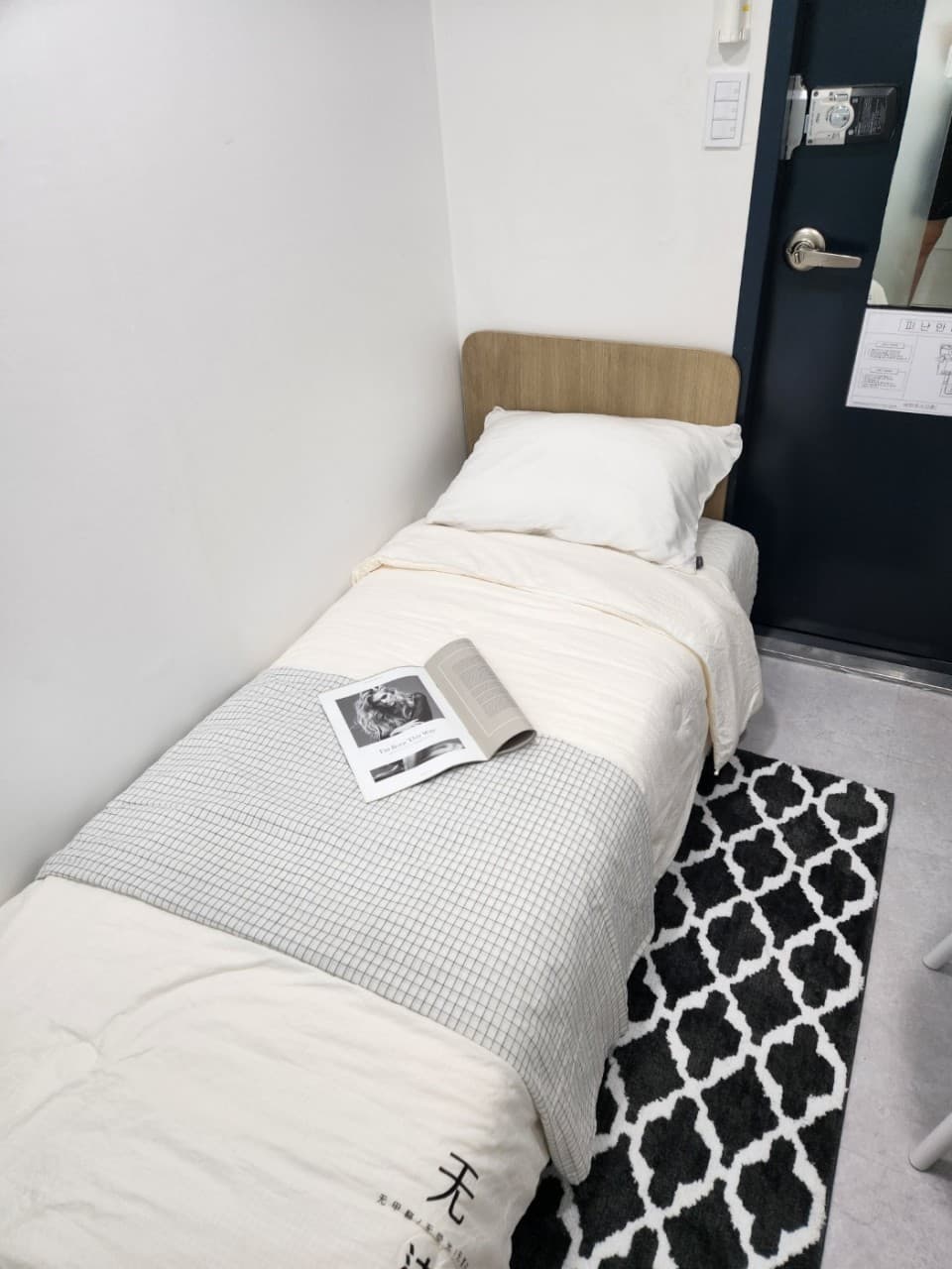A Deluxe (Deposit 100,000 won) — photo 2 of 6