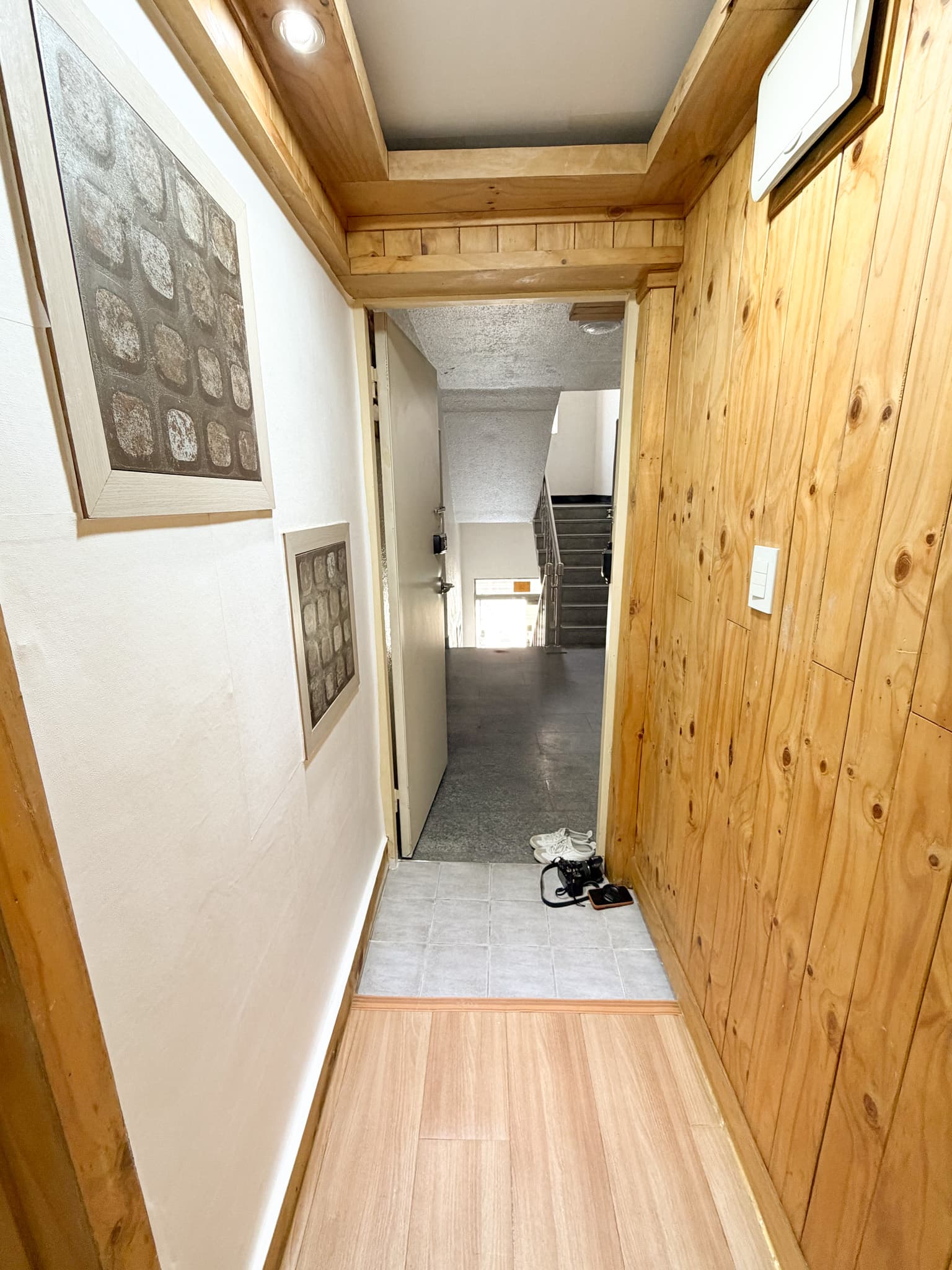 Fully Furnished Studio near Sari Station — photo 2 of 30