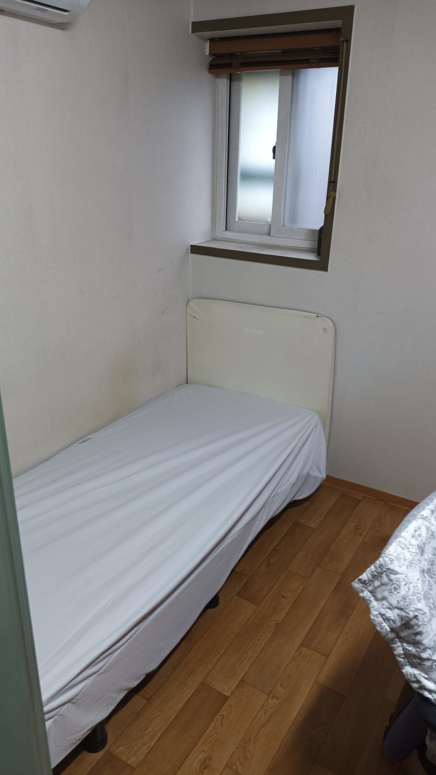 Single Room Lowest Price — photo 2 of 2