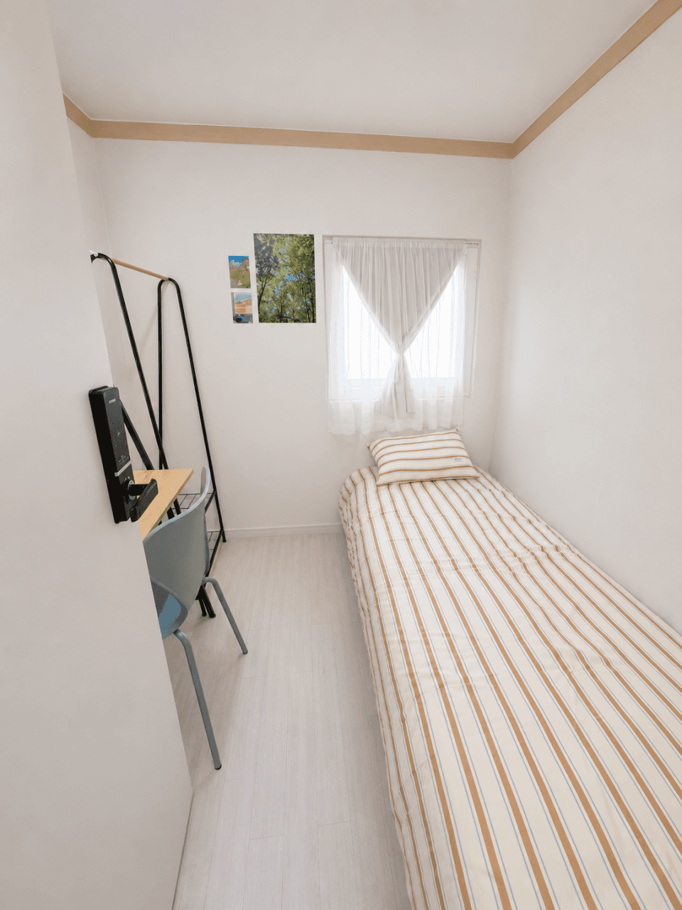 5th Floor Mini Room (Monthly Rent 360,000–420,000 KRW) - Deposit 150,000 KRW — photo 1 of 26
