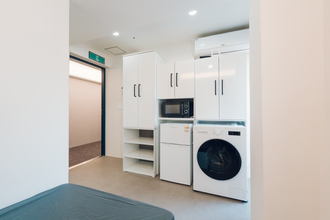 Terrace Room (Deposit: 200,000 Won) β photo 2 of 10