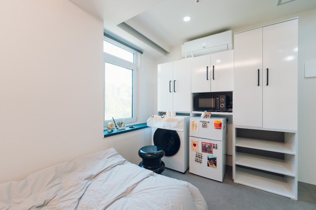 λ€μ¬ νμ°μ€ (μ‘νλ ) β photo 2 of 27