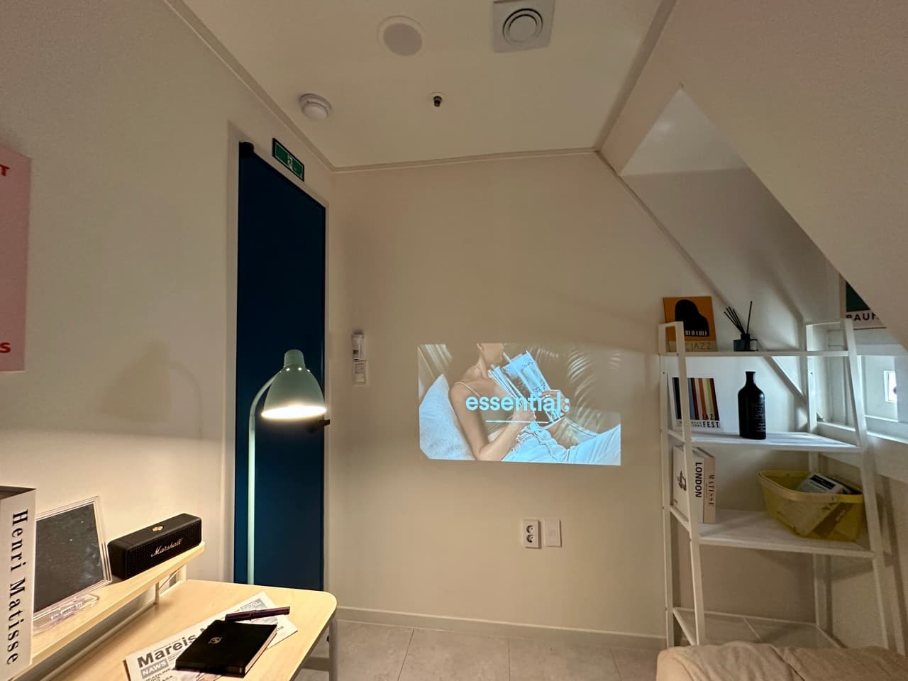 Room 26 Mini Room (Deposit 100,000 won) — photo 1 of 5