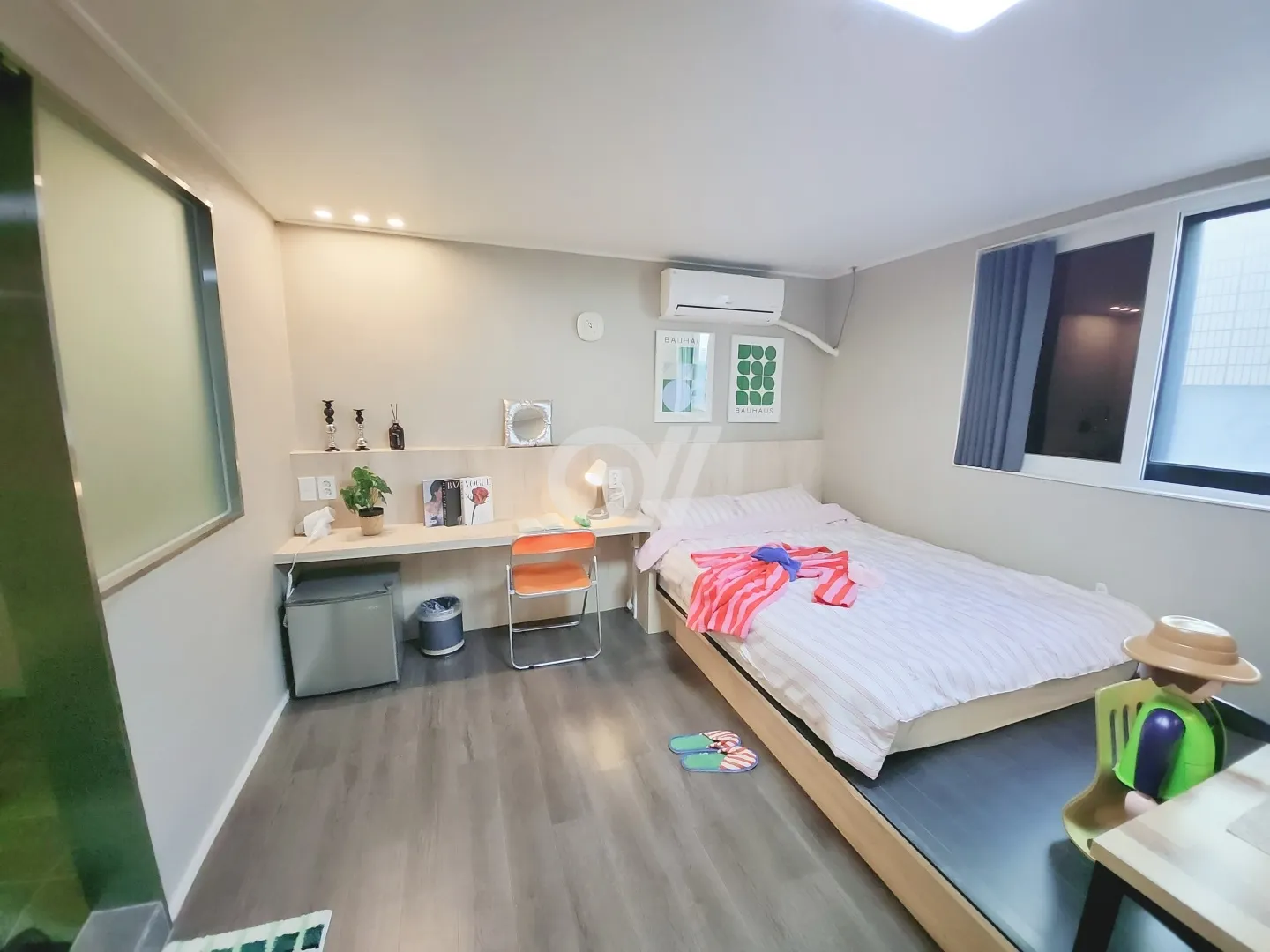 Office Room (Address Registration Only) Single Room -- Deposit 100,000 KRW — photo 2 of 2