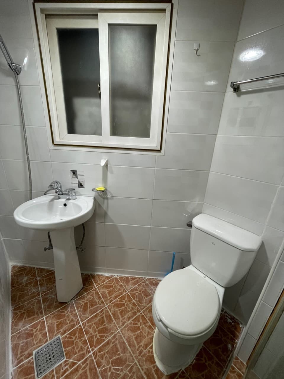 Interior Window Mini Room (Deposit 30,000 Won) — photo 1 of 4