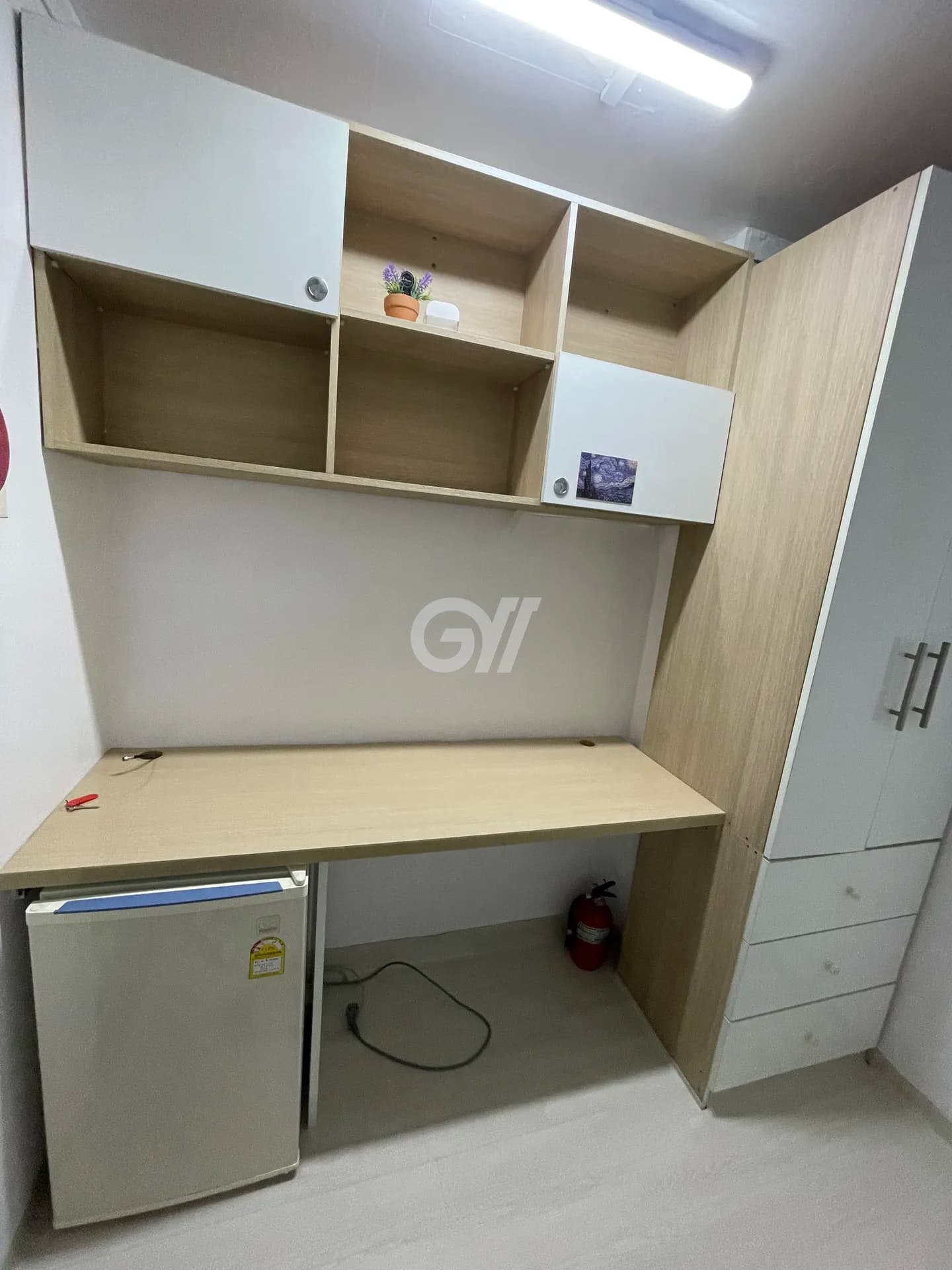 Interior Window Mini Room (Deposit 30,000 Won) — photo 2 of 4
