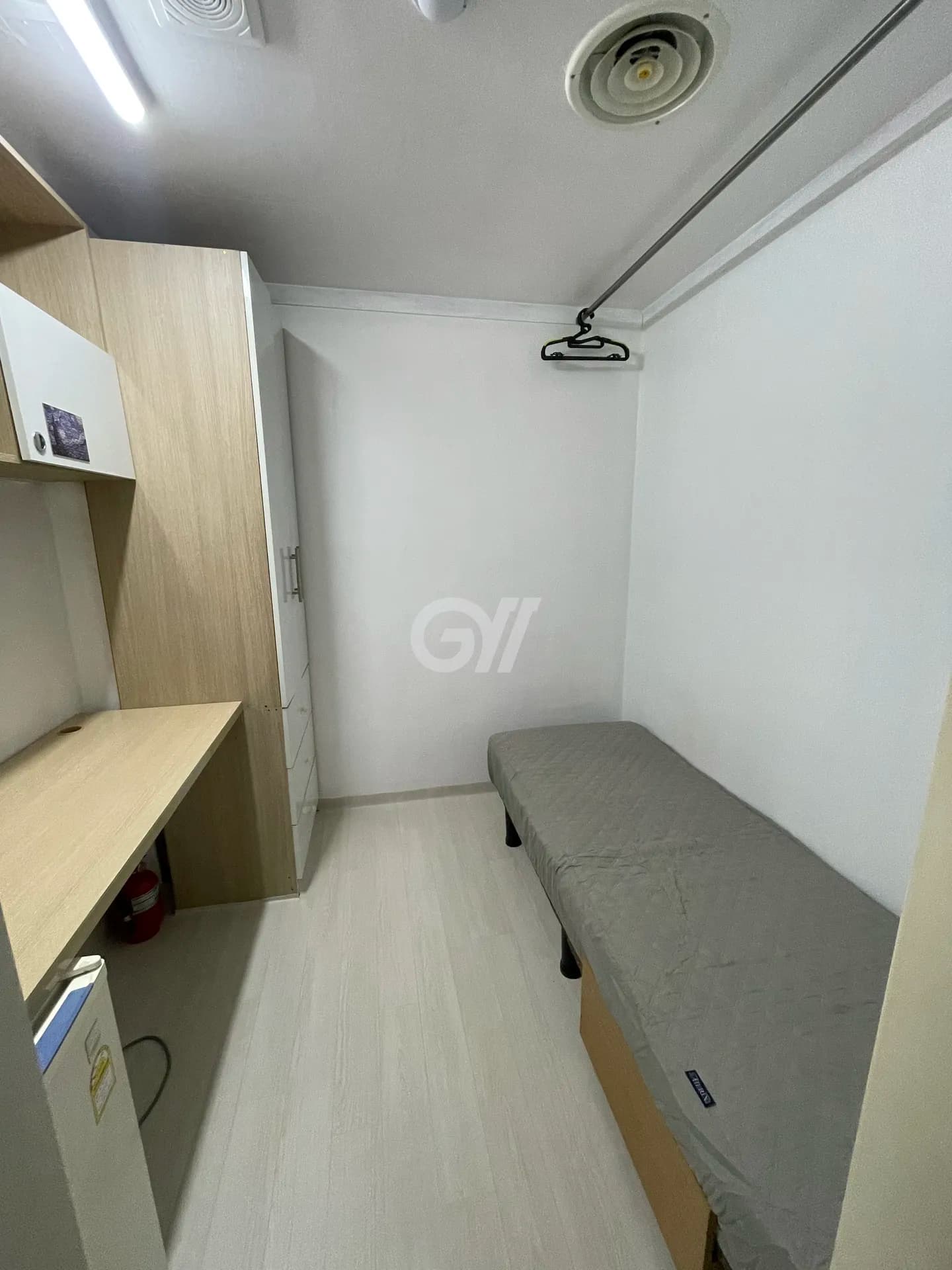Interior Window Mini Room (Deposit 30,000 Won) — photo 4 of 4