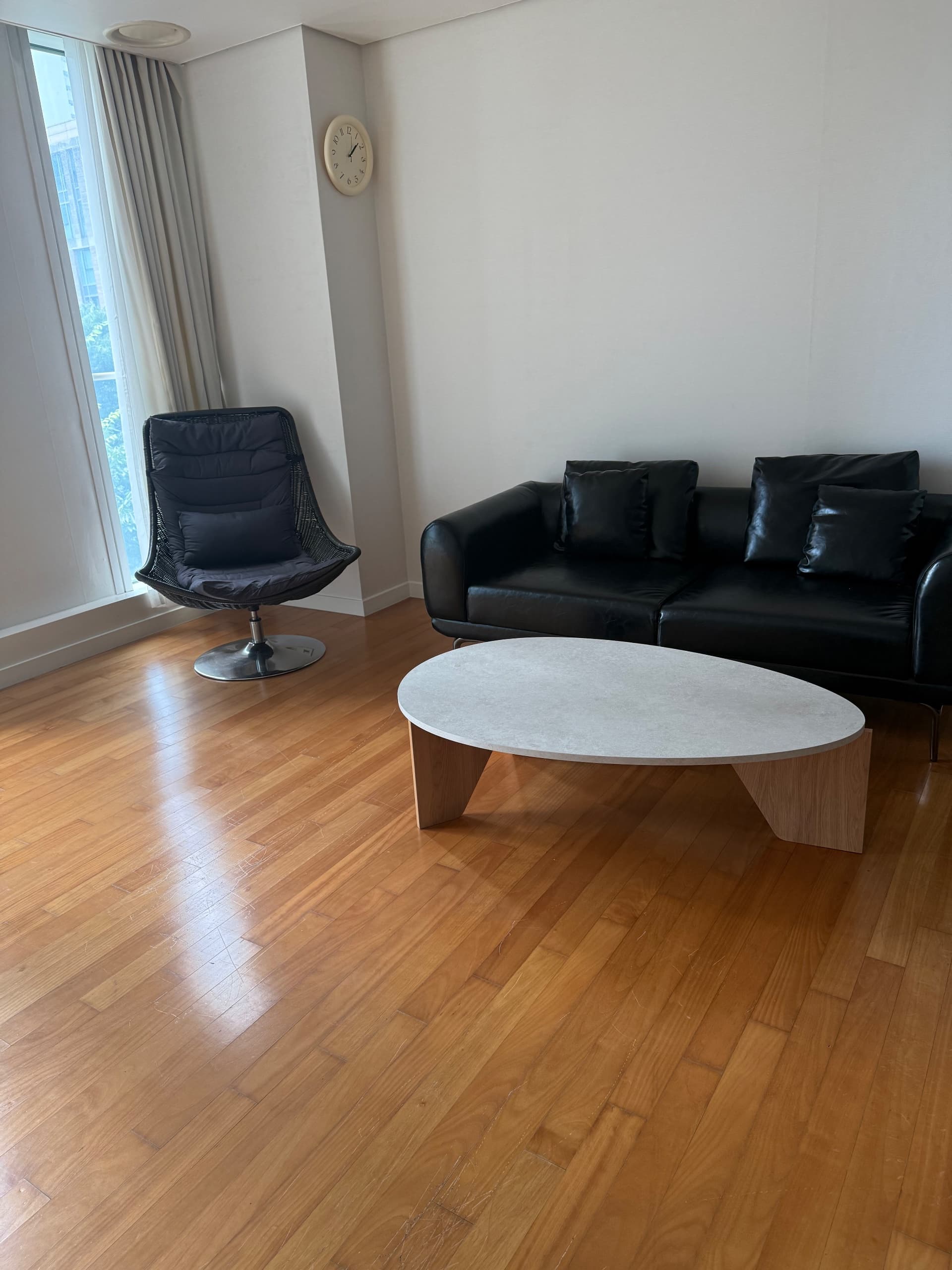 Songdo Fully Furnished Up to 4 Guests — photo 2 of 10