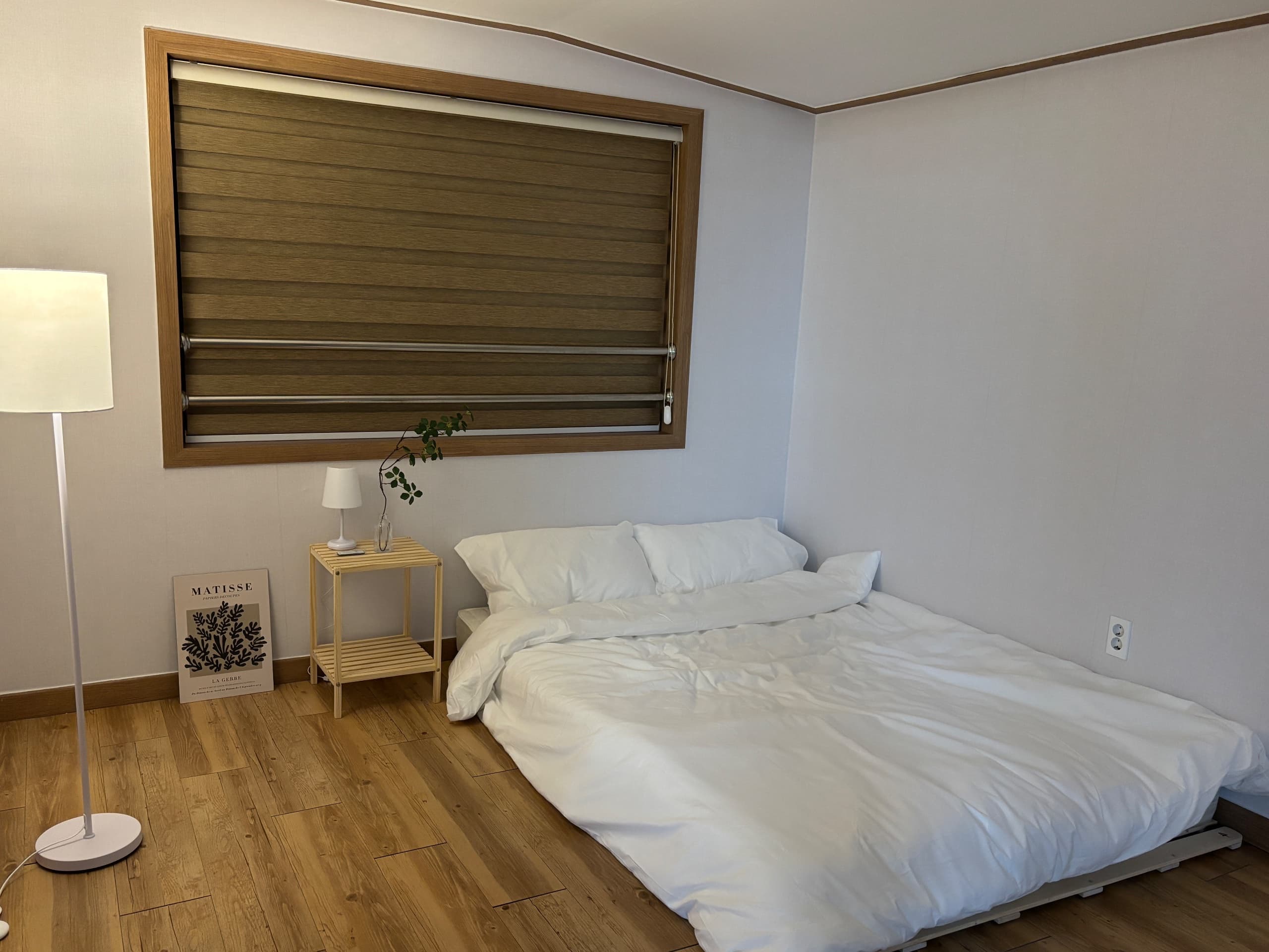 1 Large Room, 2 Small Rooms โ photo 2 of 18