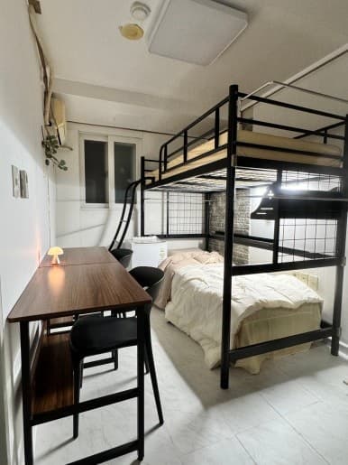 513 (Double Room) - Deposit 100,000 Won — photo 1 of 5