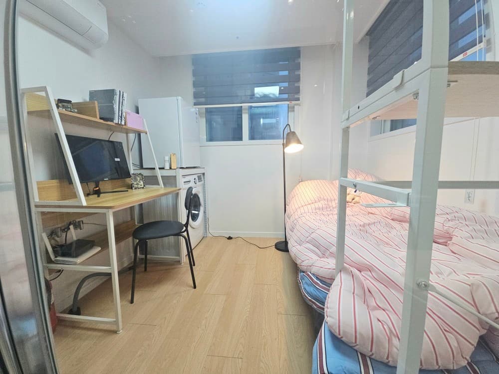 Type A (Deposit: 50,000 won) — photo 2 of 6