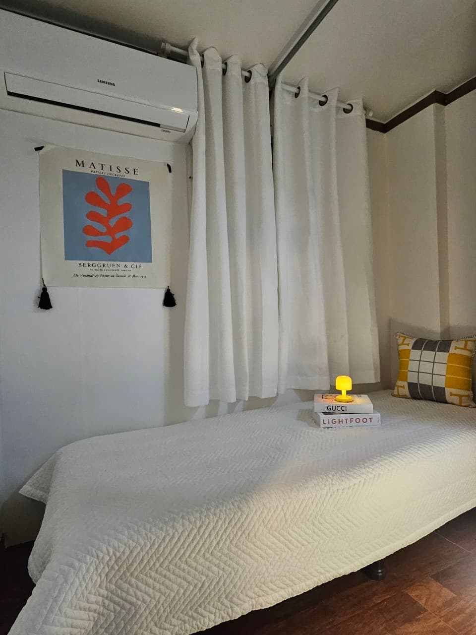 Suite Room A (Deposit 200,000 won) — photo 2 of 5