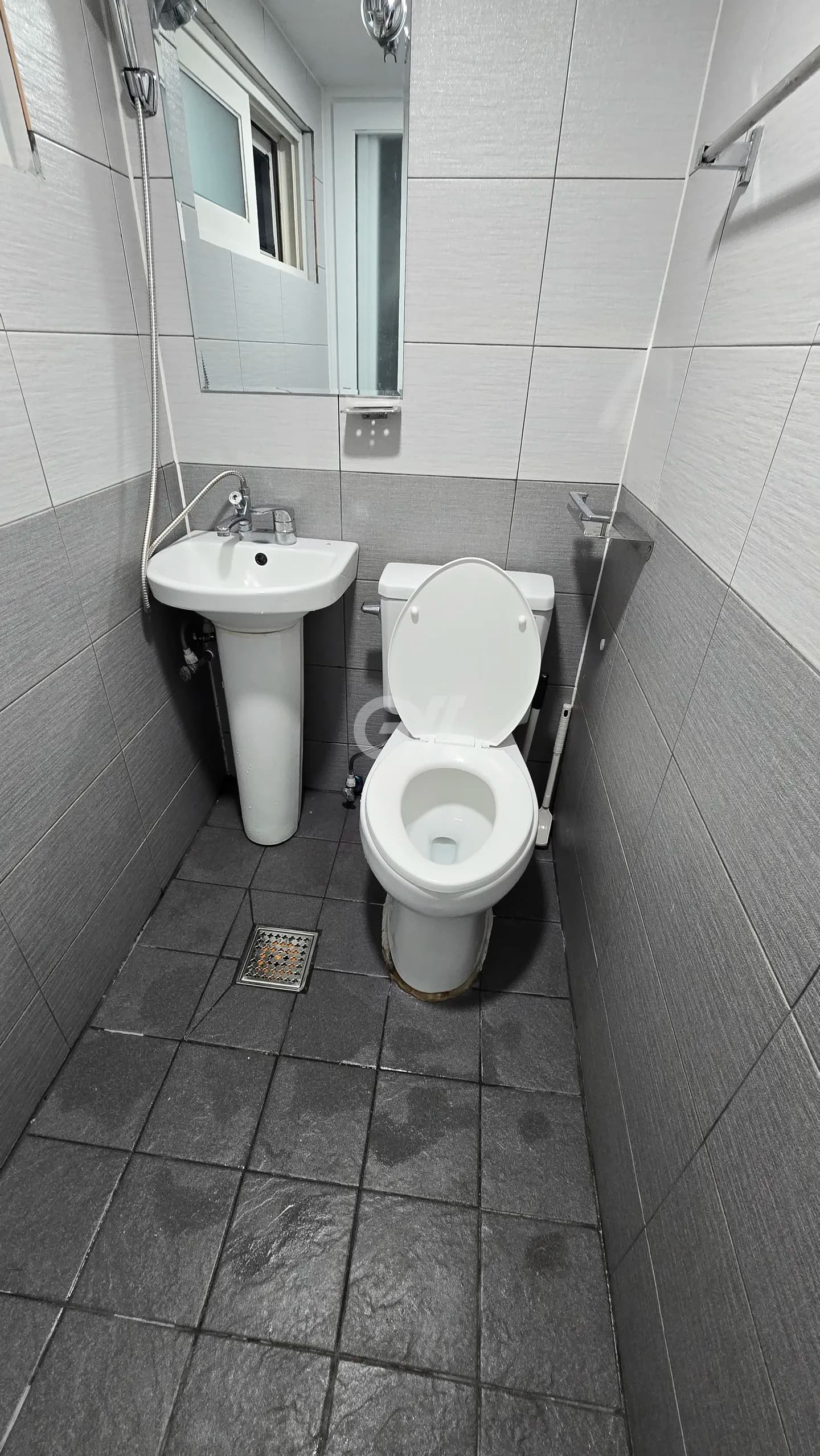 Suite Room+ 501 (Deposit 100,000 won) — photo 8 of 8