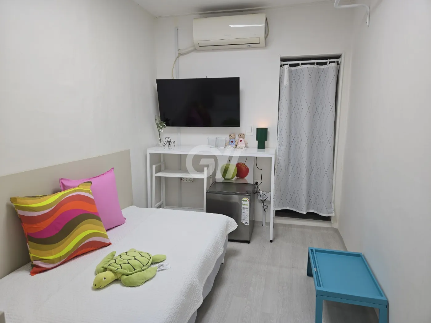 Standard Room (A) - Deposit 200,000 Won — photo 2 of 8