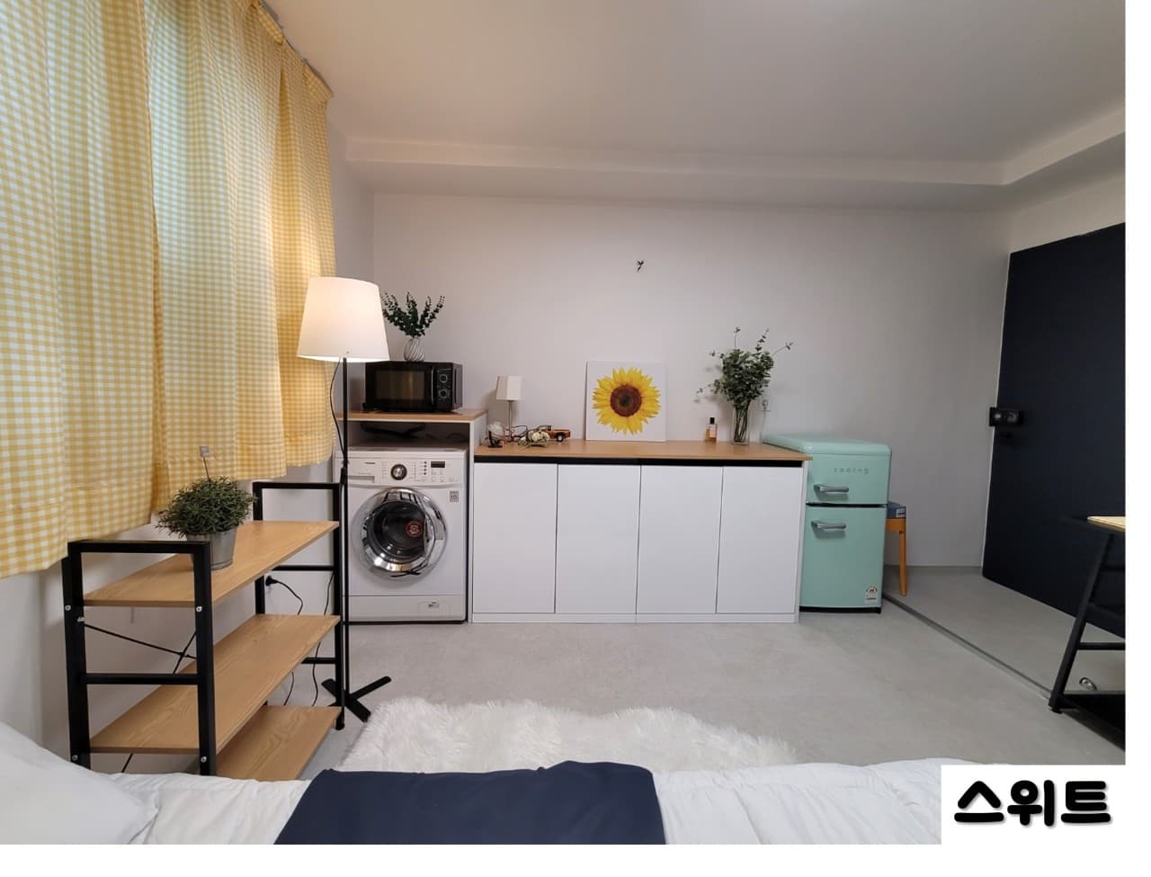 Suite Double Room (Deposit: 200,000 KRW) — photo 1 of 12