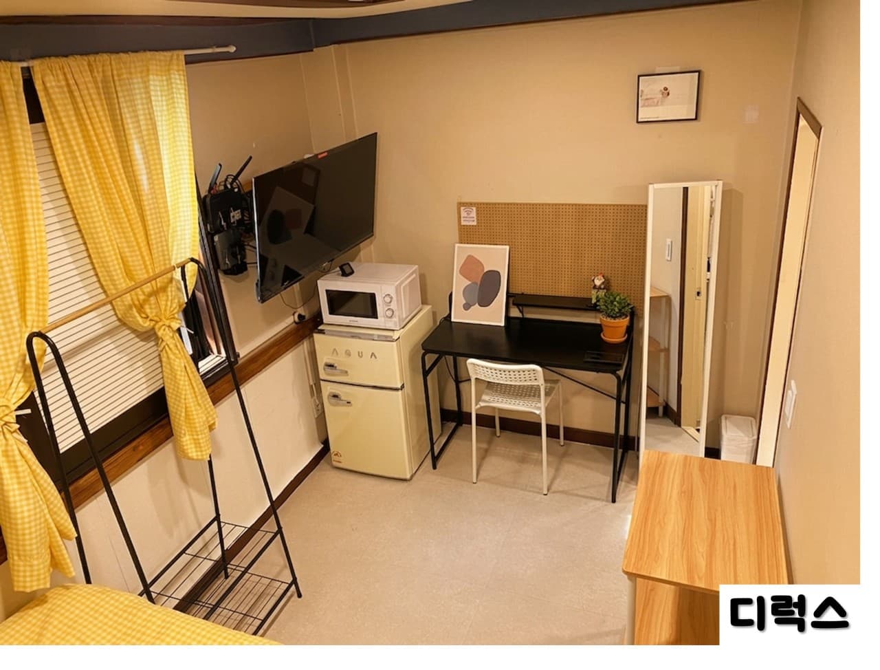 Deluxe (Deposit 200,000 won) — photo 1 of 6