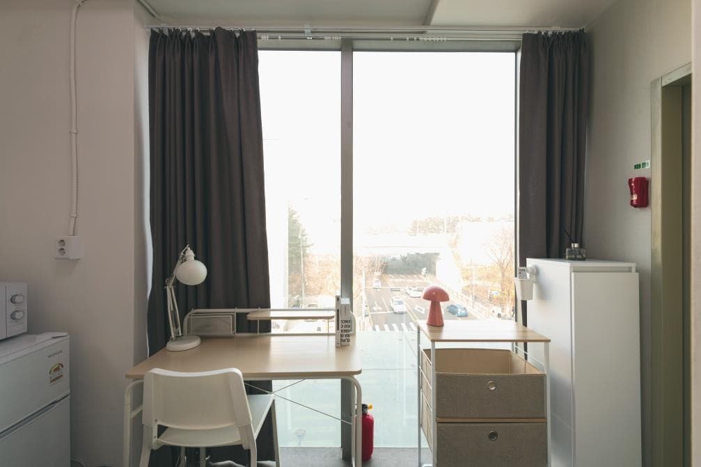 Suite Room (Deposit 300,000 won) — photo 1 of 12