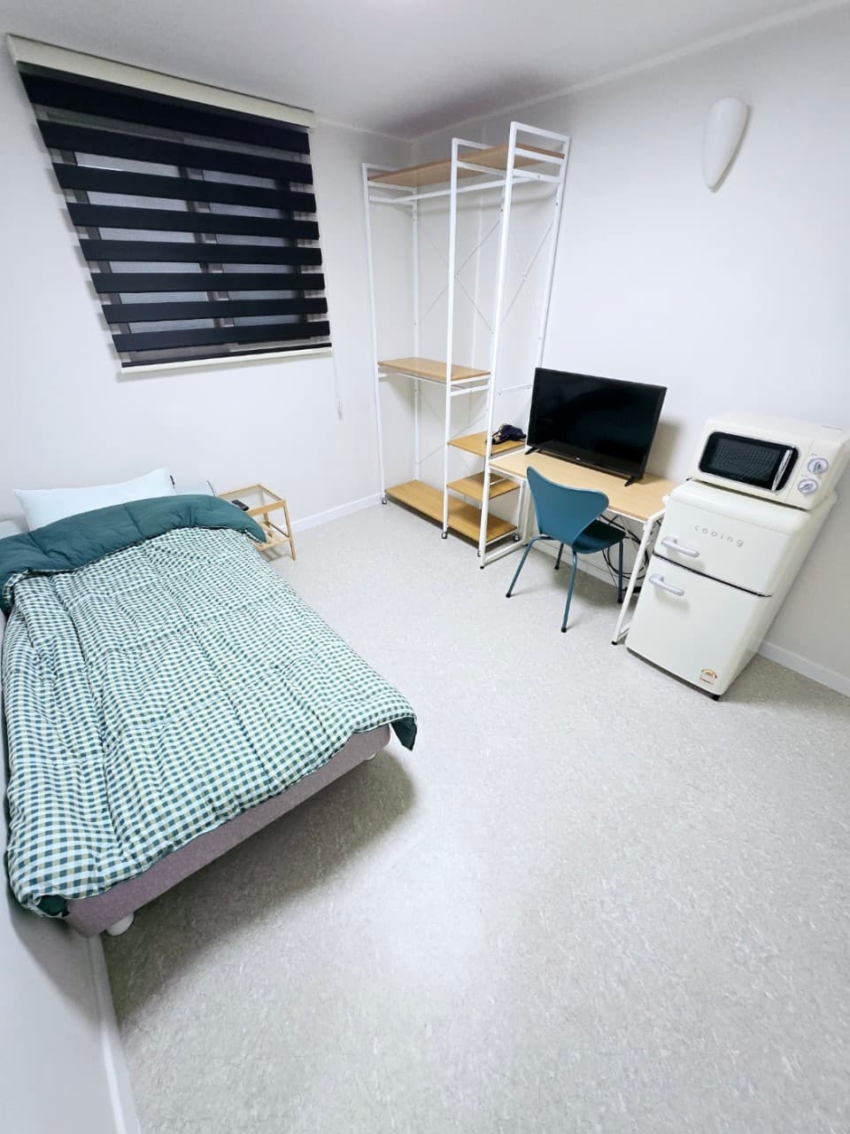 Deluxe A (Deposit 750,000 won) — photo 1 of 3