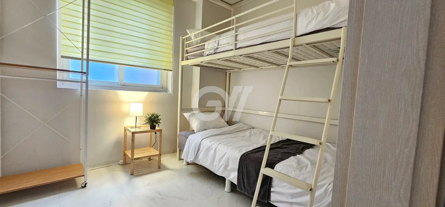 Family Room (Deposit 2.2 Million Won) — photo 2 of 7