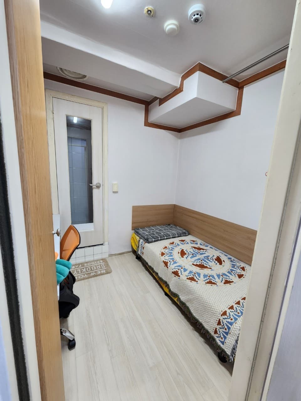 Lake Stay (Samjeon-dong)