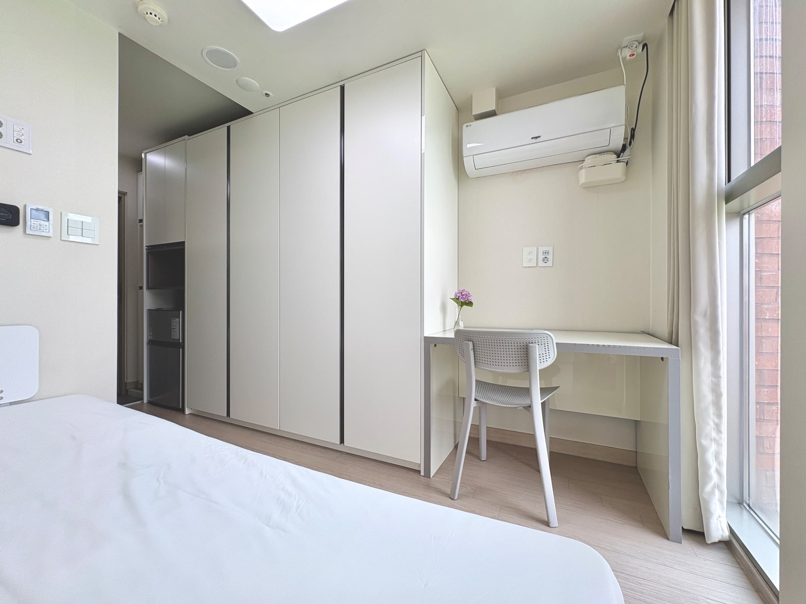 Standard Room — photo 1 of 8