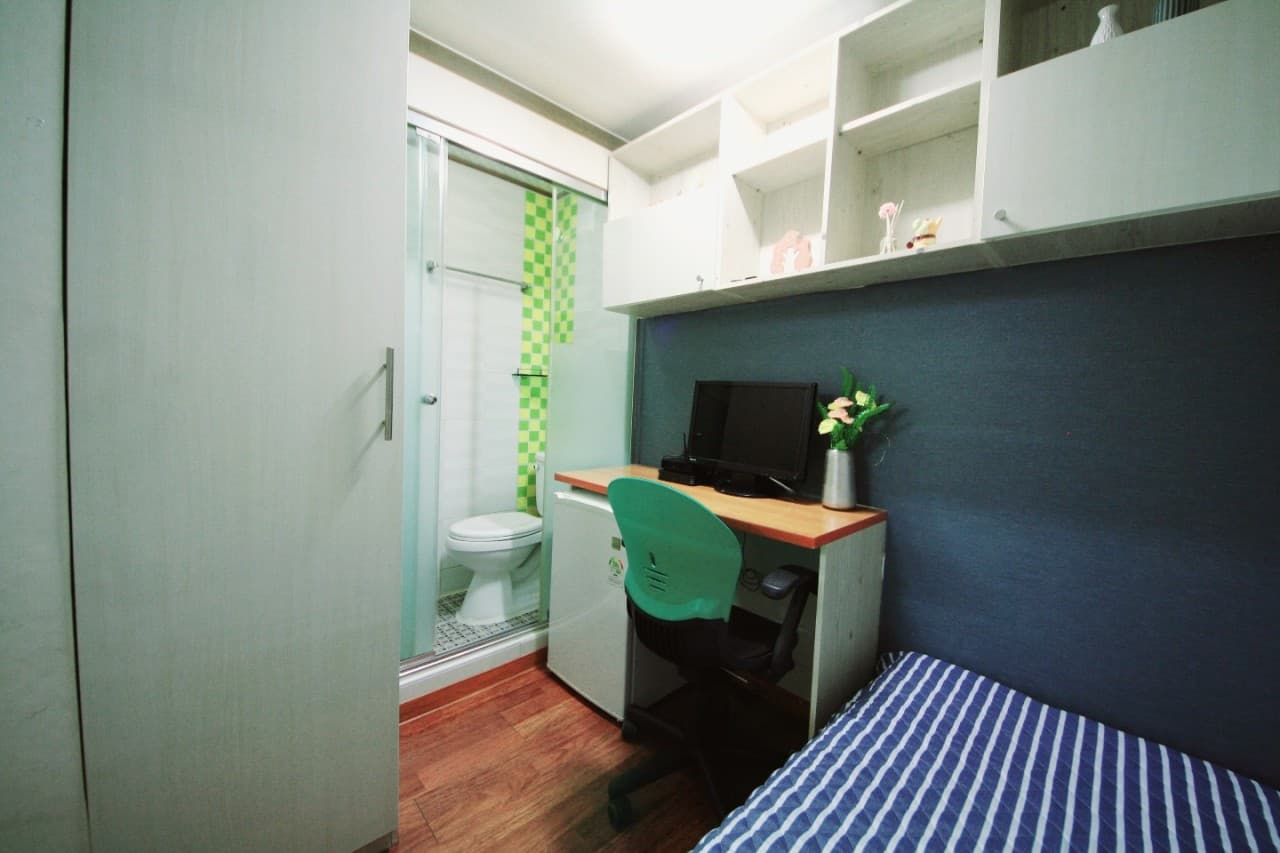 Room 411 (Deposit 100,000 won) — photo 2 of 5