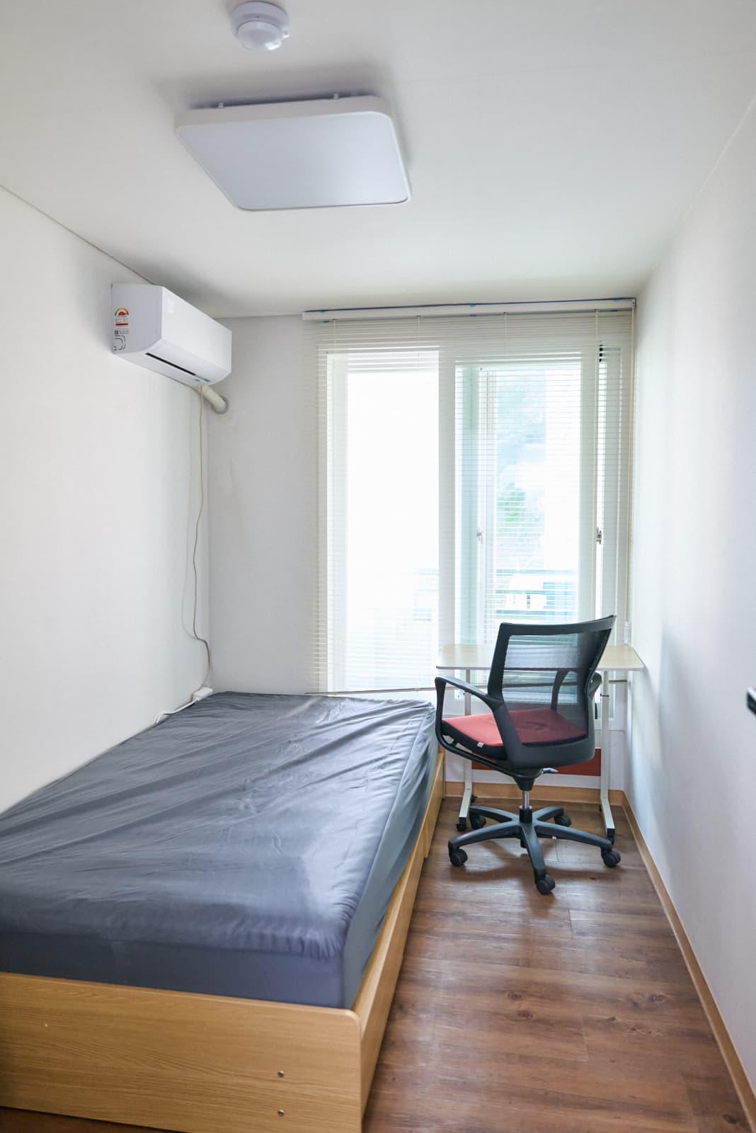 Cozy Room 2 — photo 1 of 20