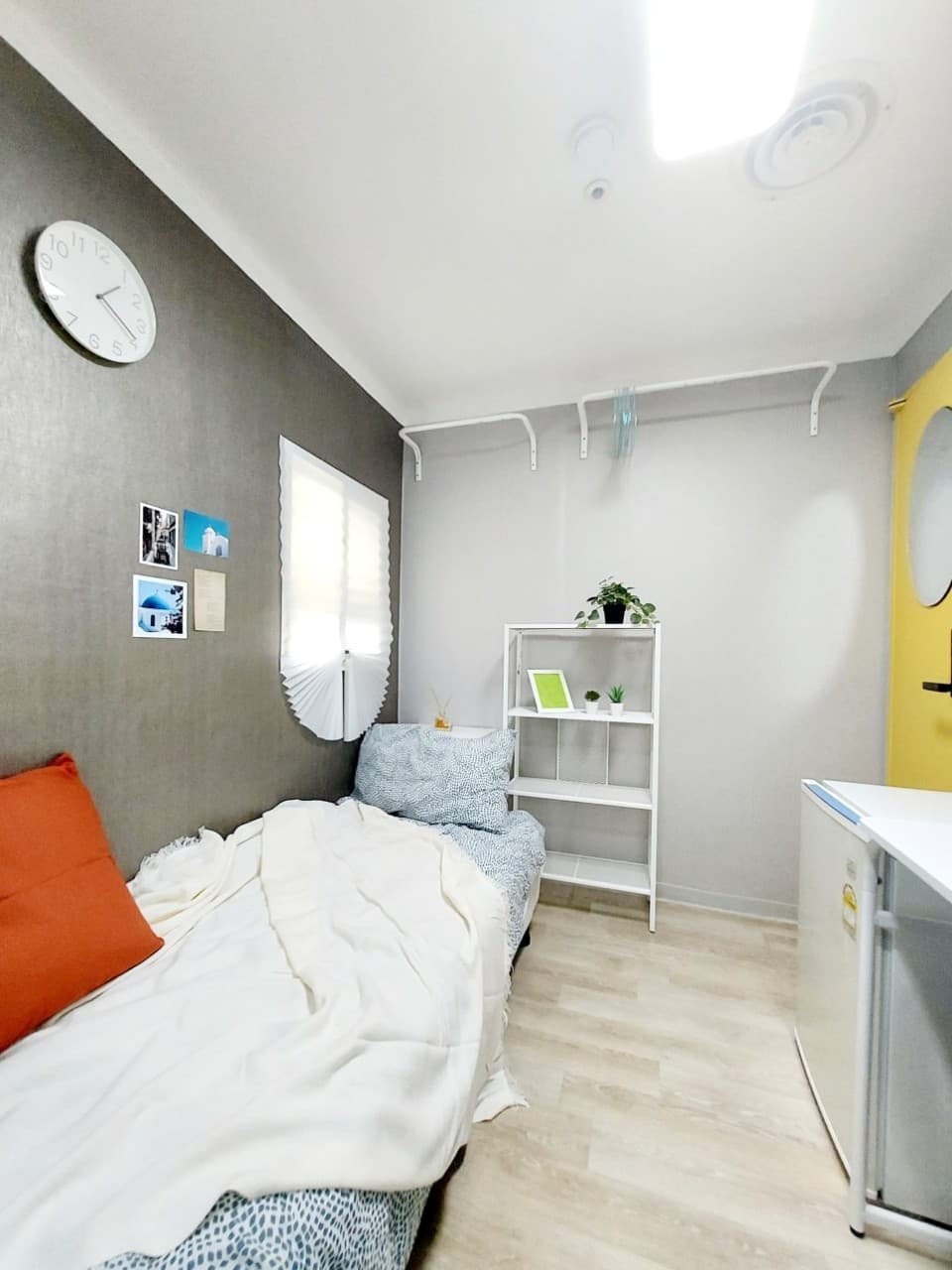 Rooms 309, 316, 319, 211, 214, 321 (Mini Room / Deposit 200,000 Won) — photo 2 of 17
