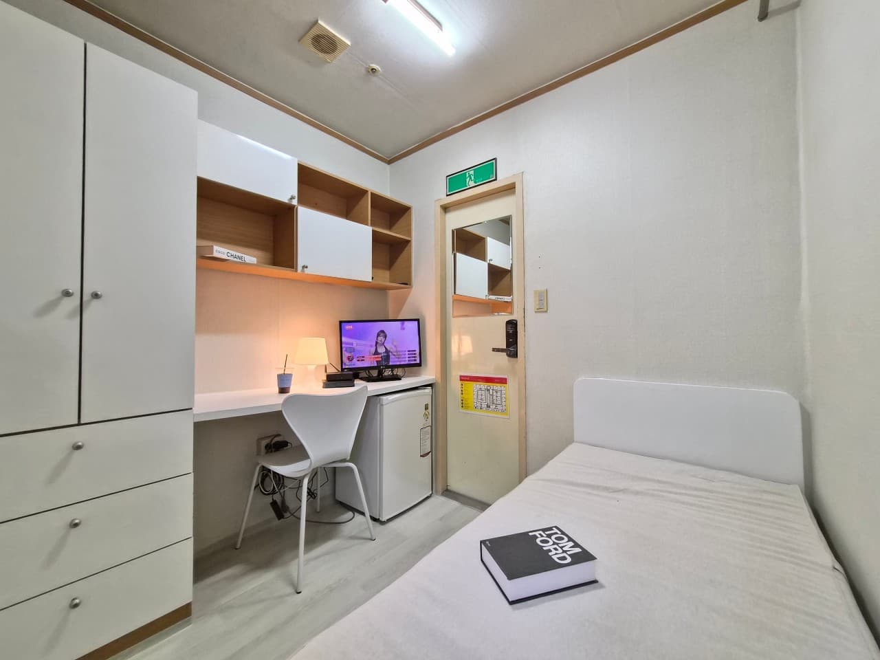 위드하우스 가산 디지털역점 — photo 1 of 22