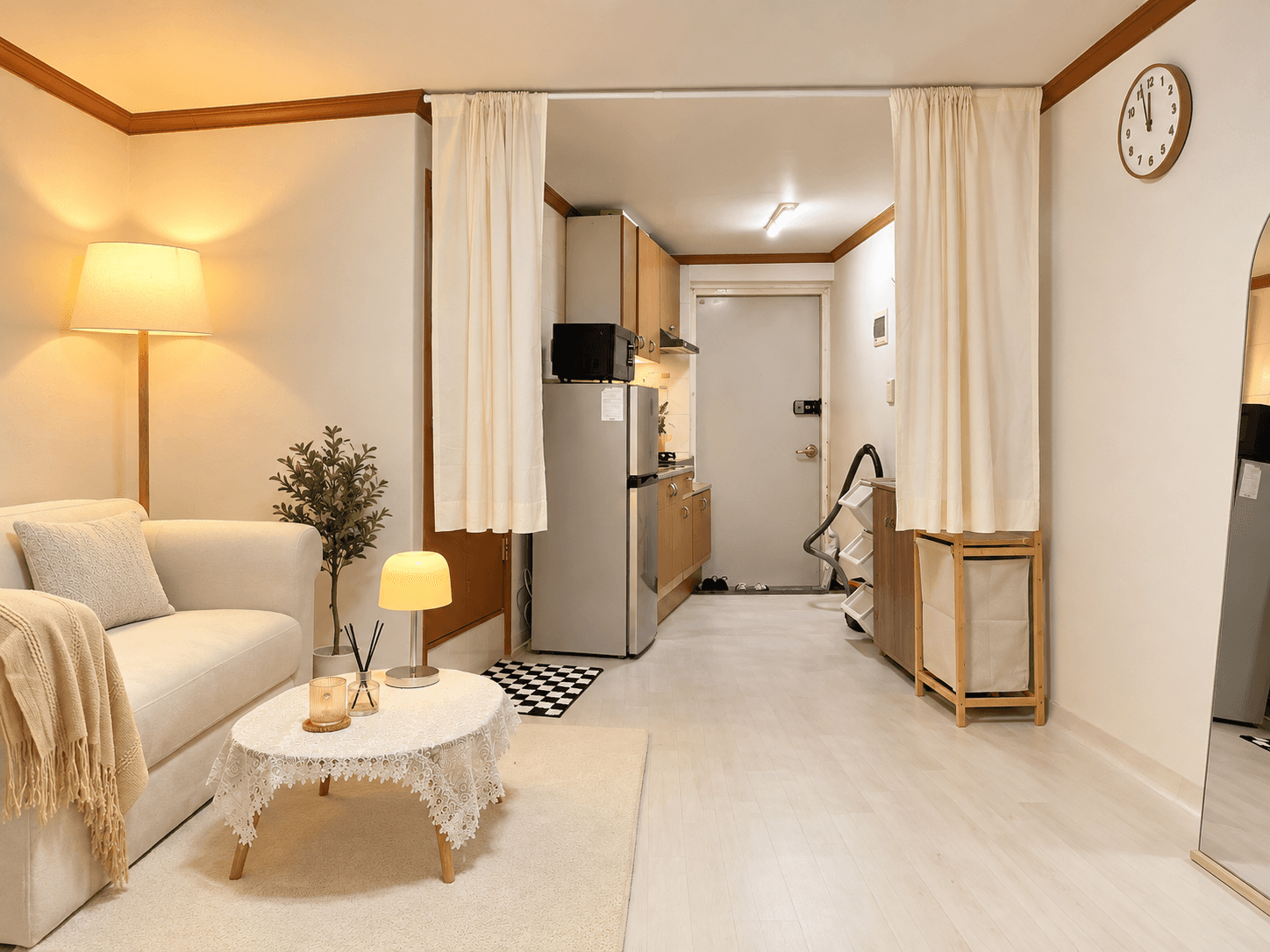 Studio 1 Bed — photo 2 of 8