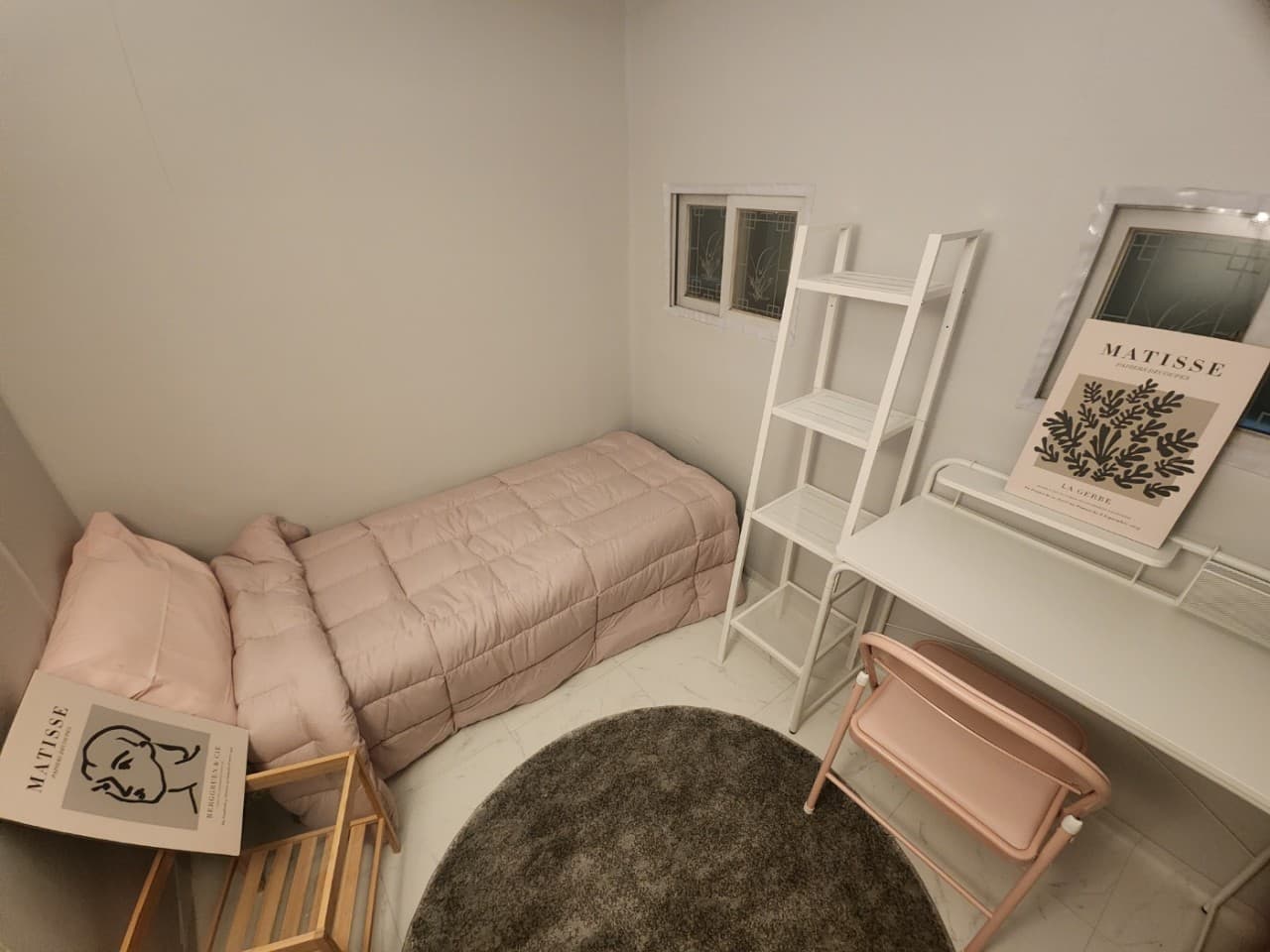 Room 526 Mini Room (Deposit 50,000 won) — photo 2 of 5
