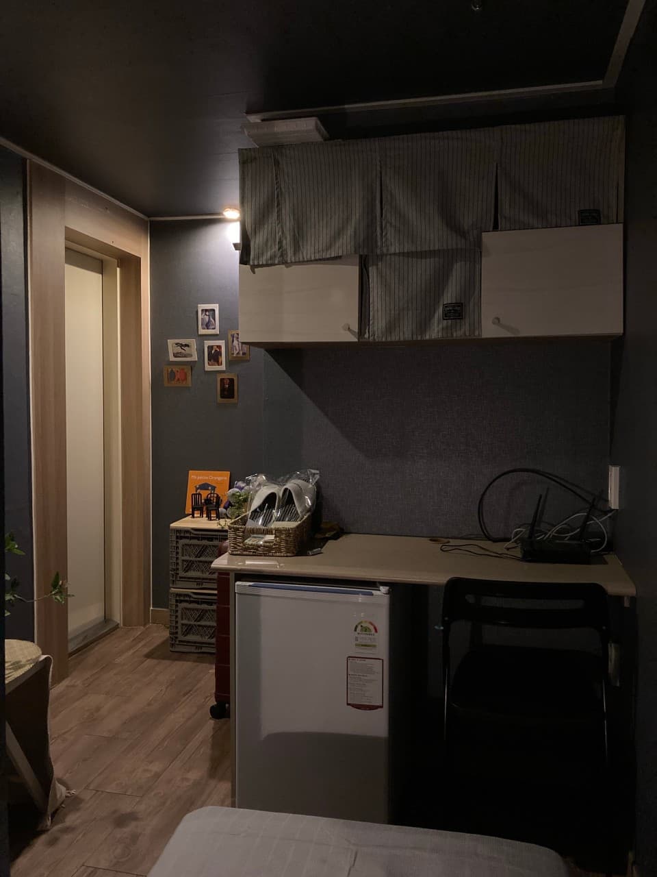Room 509 Studio (Deposit 100,000 won) — photo 2 of 4