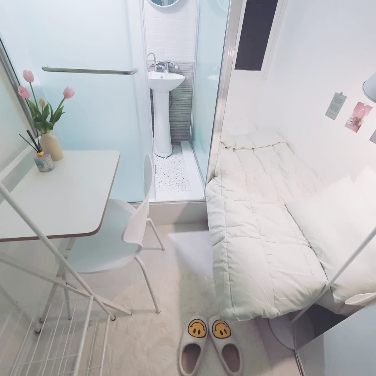Monostay Sinchon Branch
