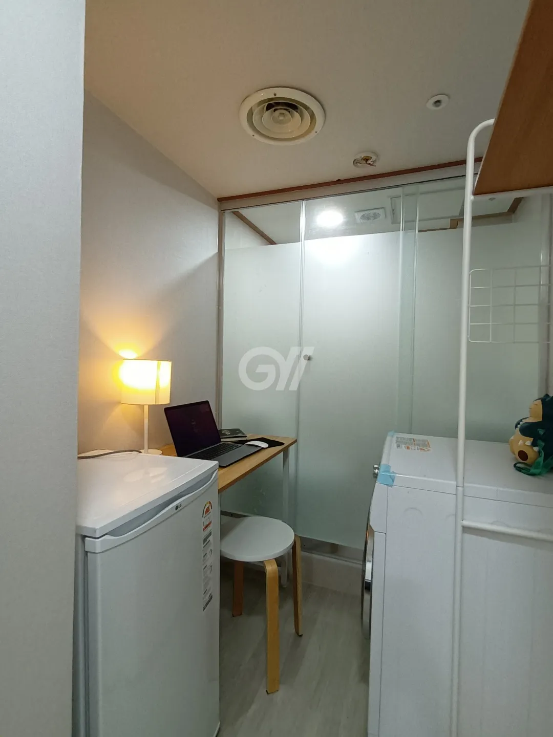 Deluxe Studio B (Deposit: 100,000 KRW) — photo 6 of 6